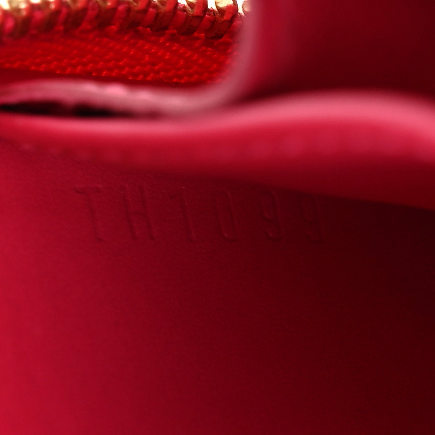 Vernis Zippy Coin Purse Cherry