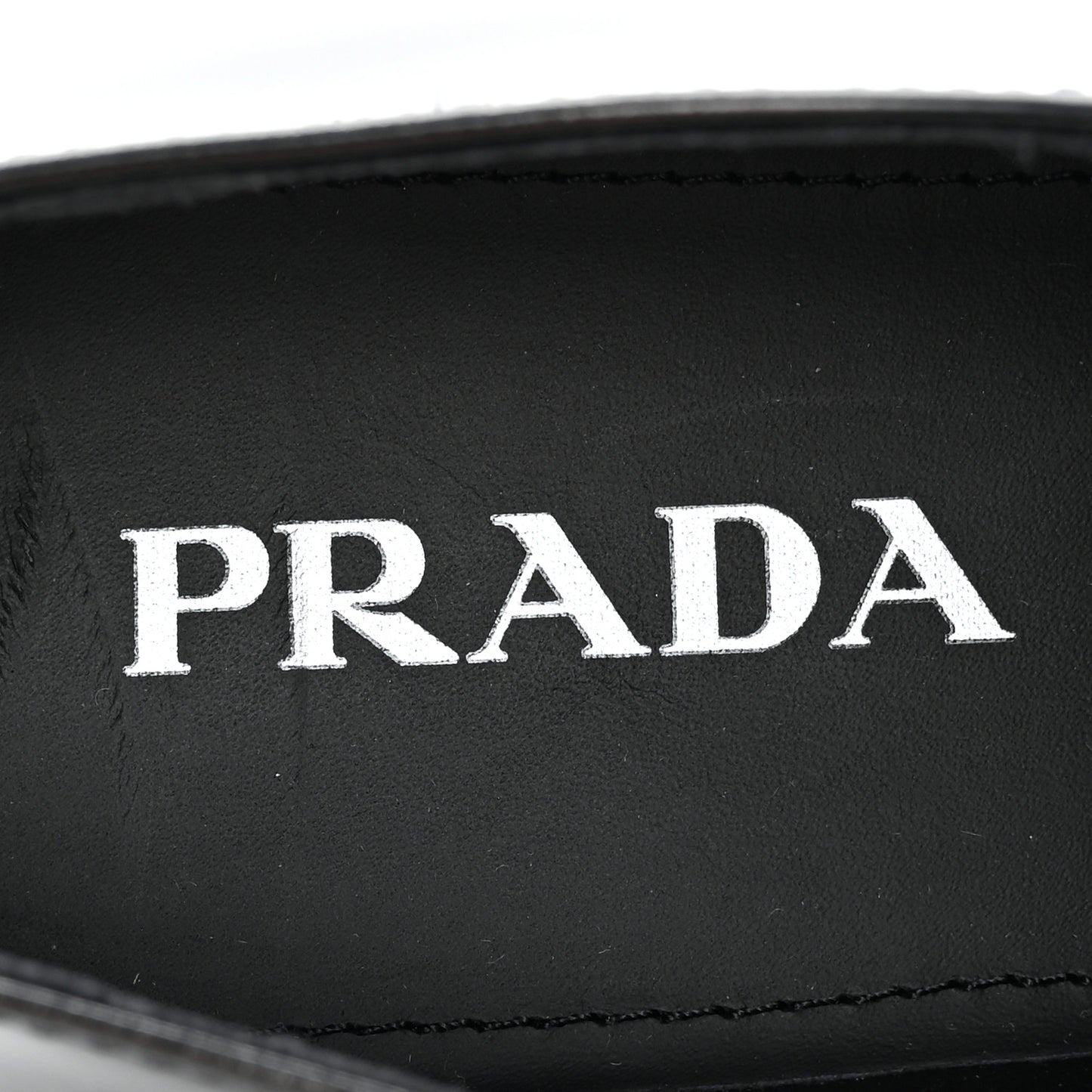 Spazzolato Metal Triangle Logo 50mm Loafers 40 Black