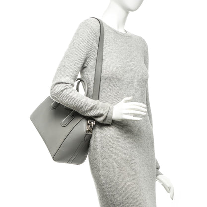 Givenchy Sugar Goatskin Small Antigona Pearl Grey 2 of 7