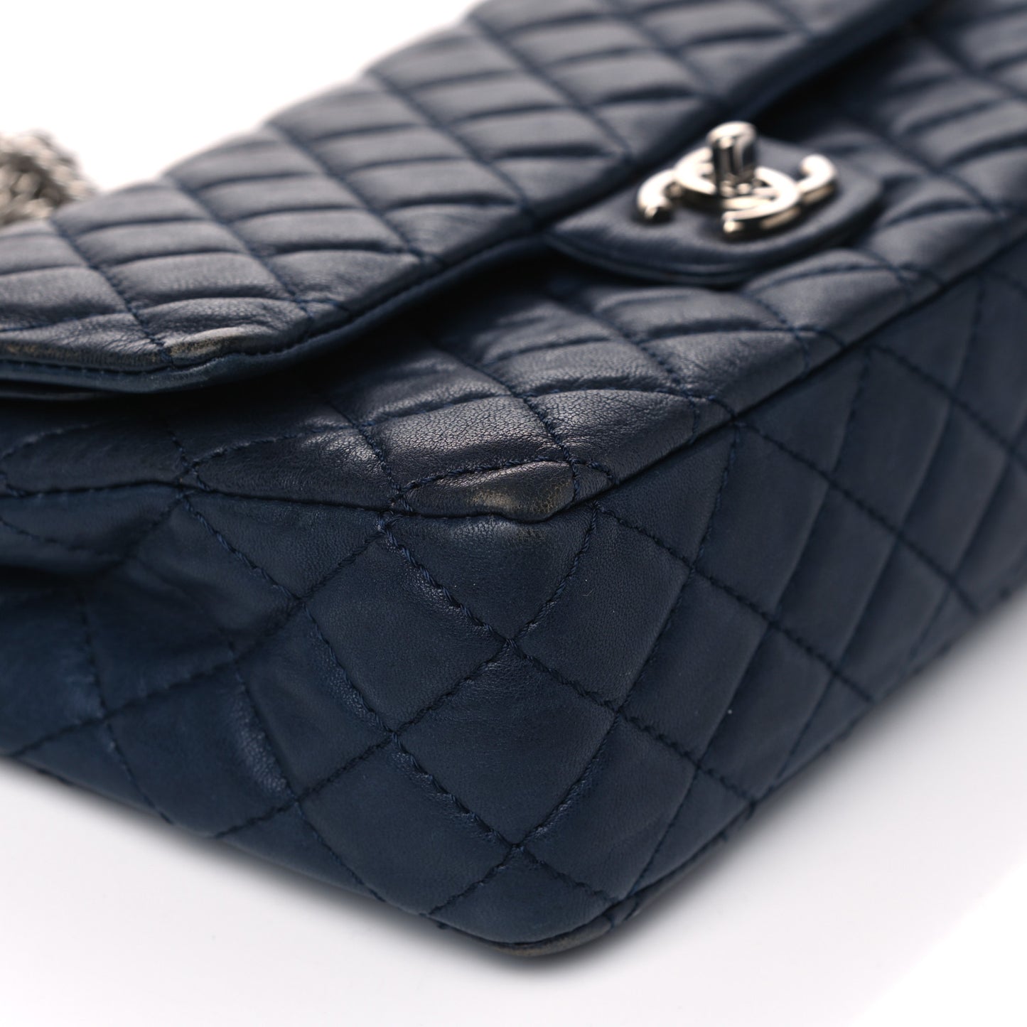 Lambskin Quilted Medium Double Flap Bijoux Chain Navy
