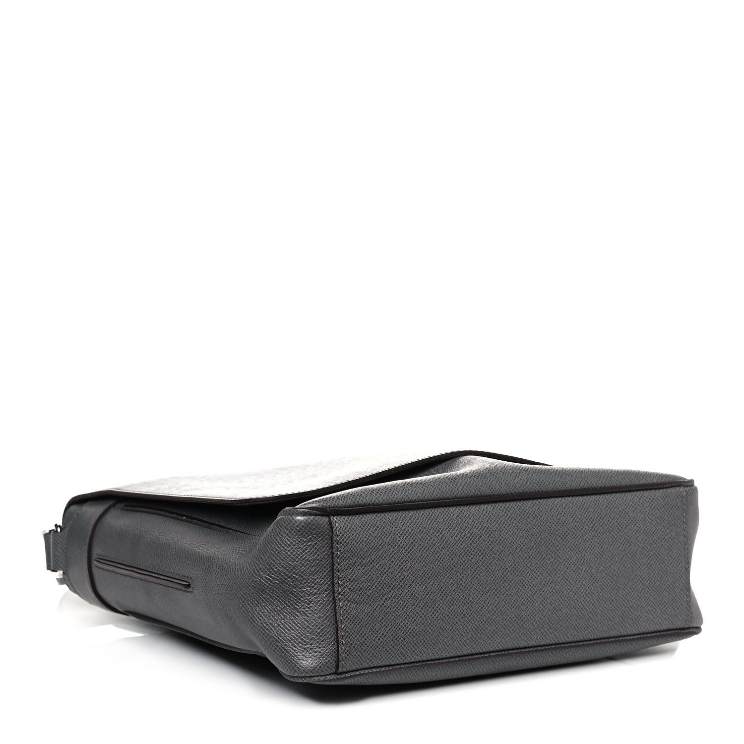 Louis Vuitton Taiga Milo Messenger Glacier 4 of 11