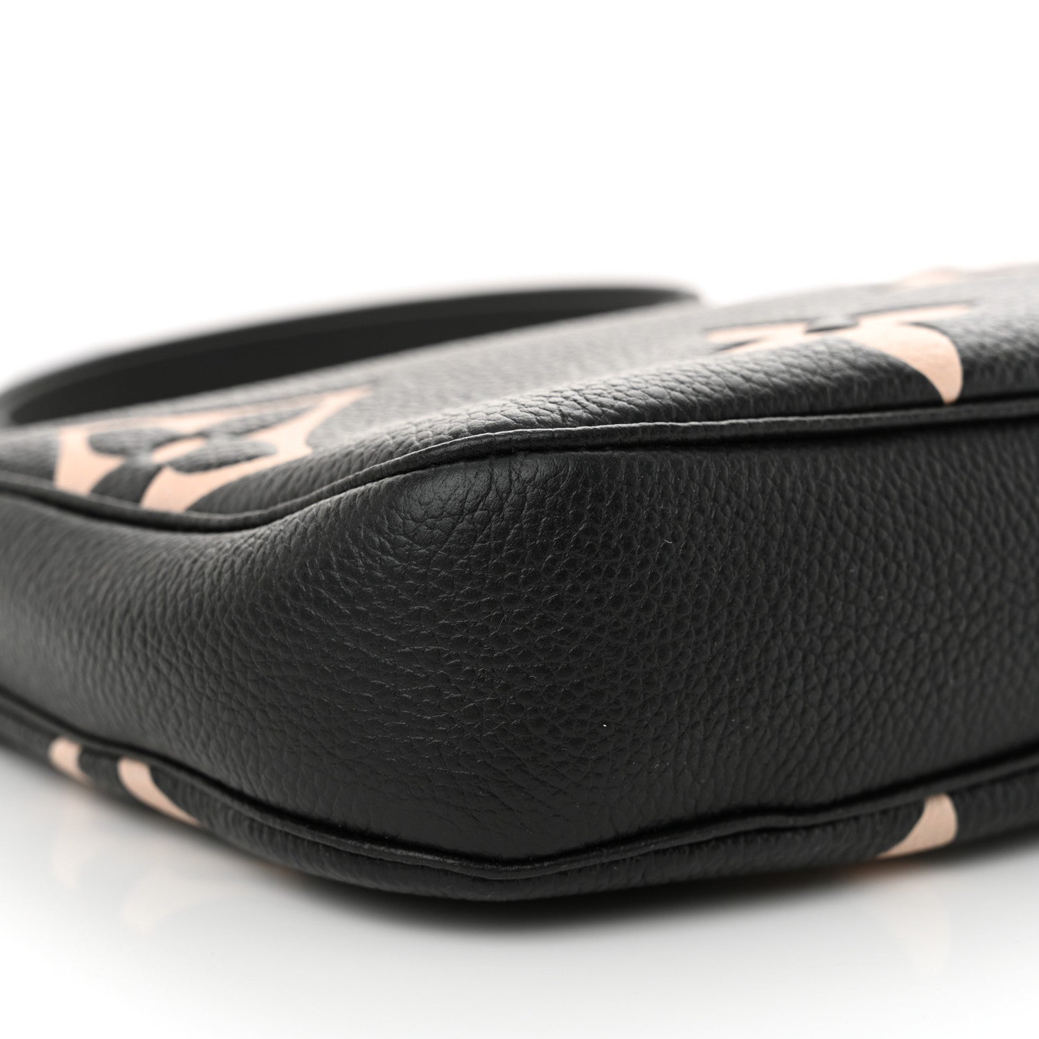 Louis Vuitton Empreinte Monogram Giant Multi Pochette Accessories Large Pochette Black Beige 9 of 9