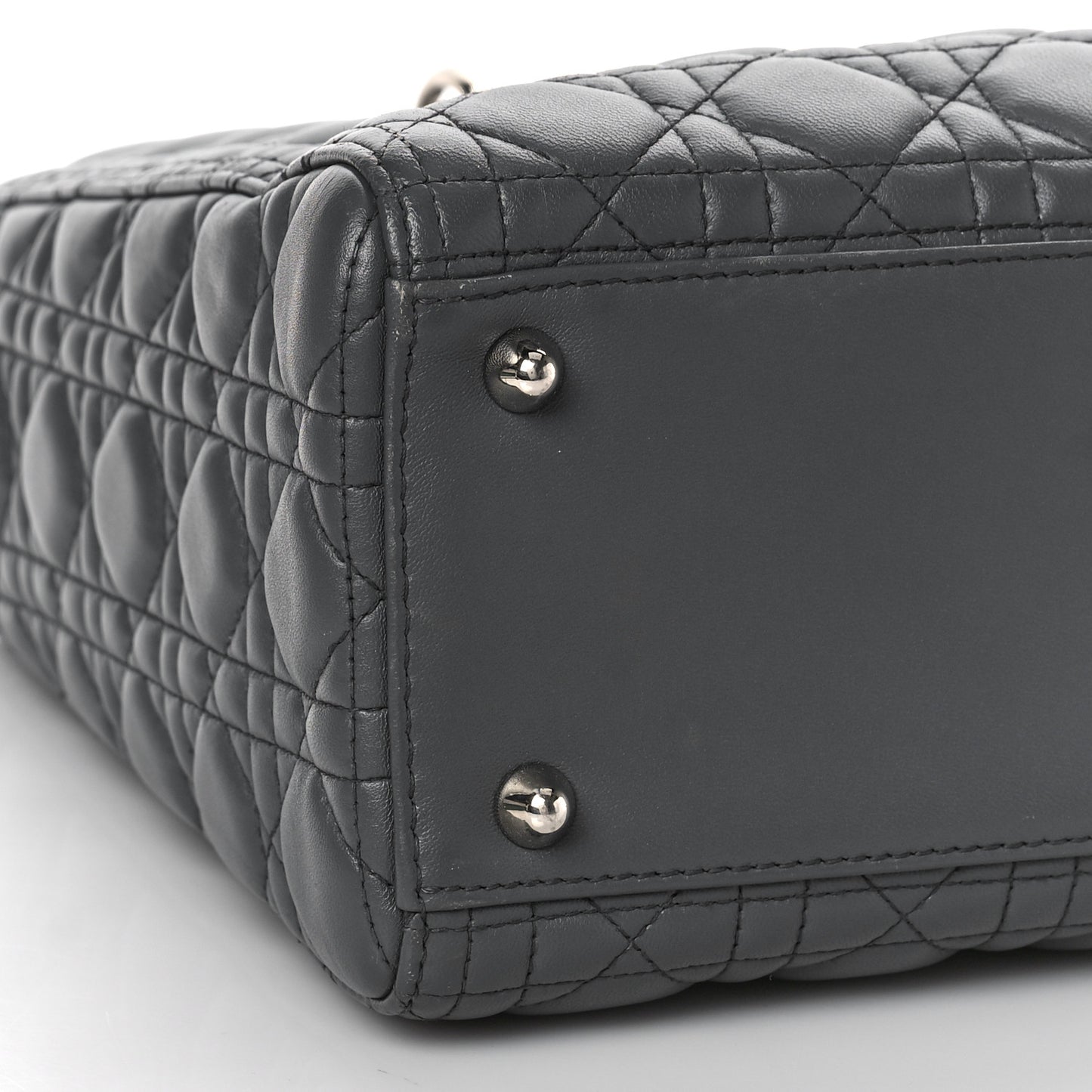Lambskin Cannage Large Lady Dior Grey
