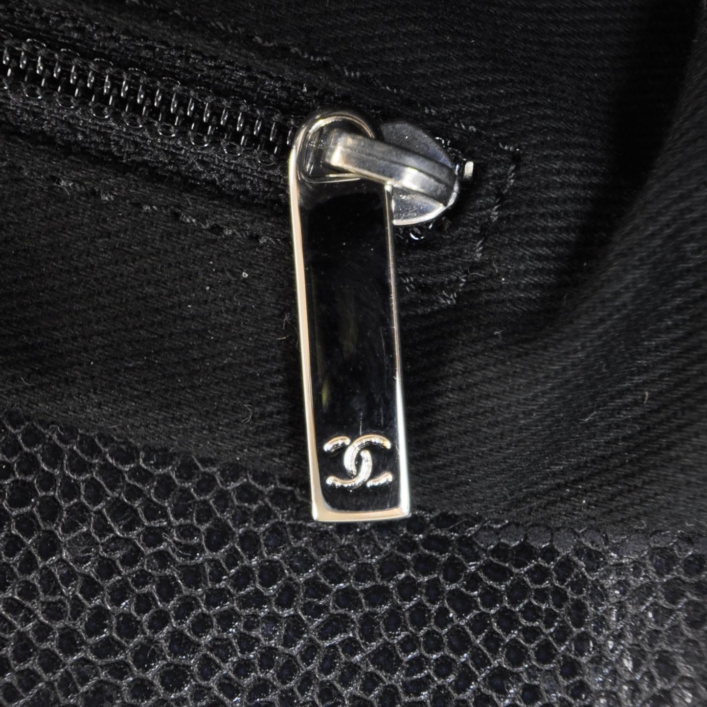 Caviar Quilted Executive Cerf Shopper Tote Black