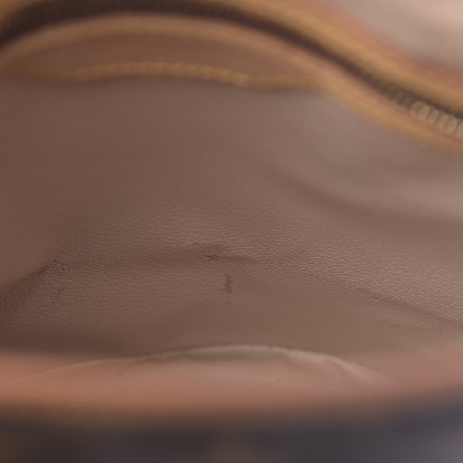 Louis Vuitton Monogram Petit Bucket 23 10 of 16