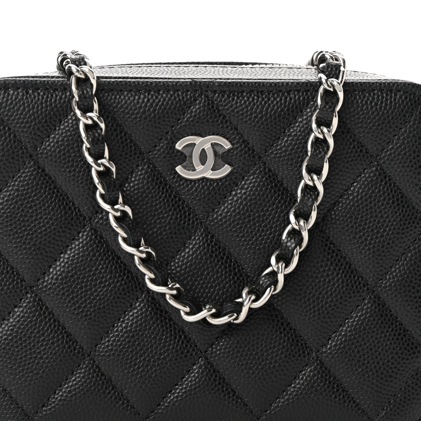Caviar Quilted Camera Bag Black