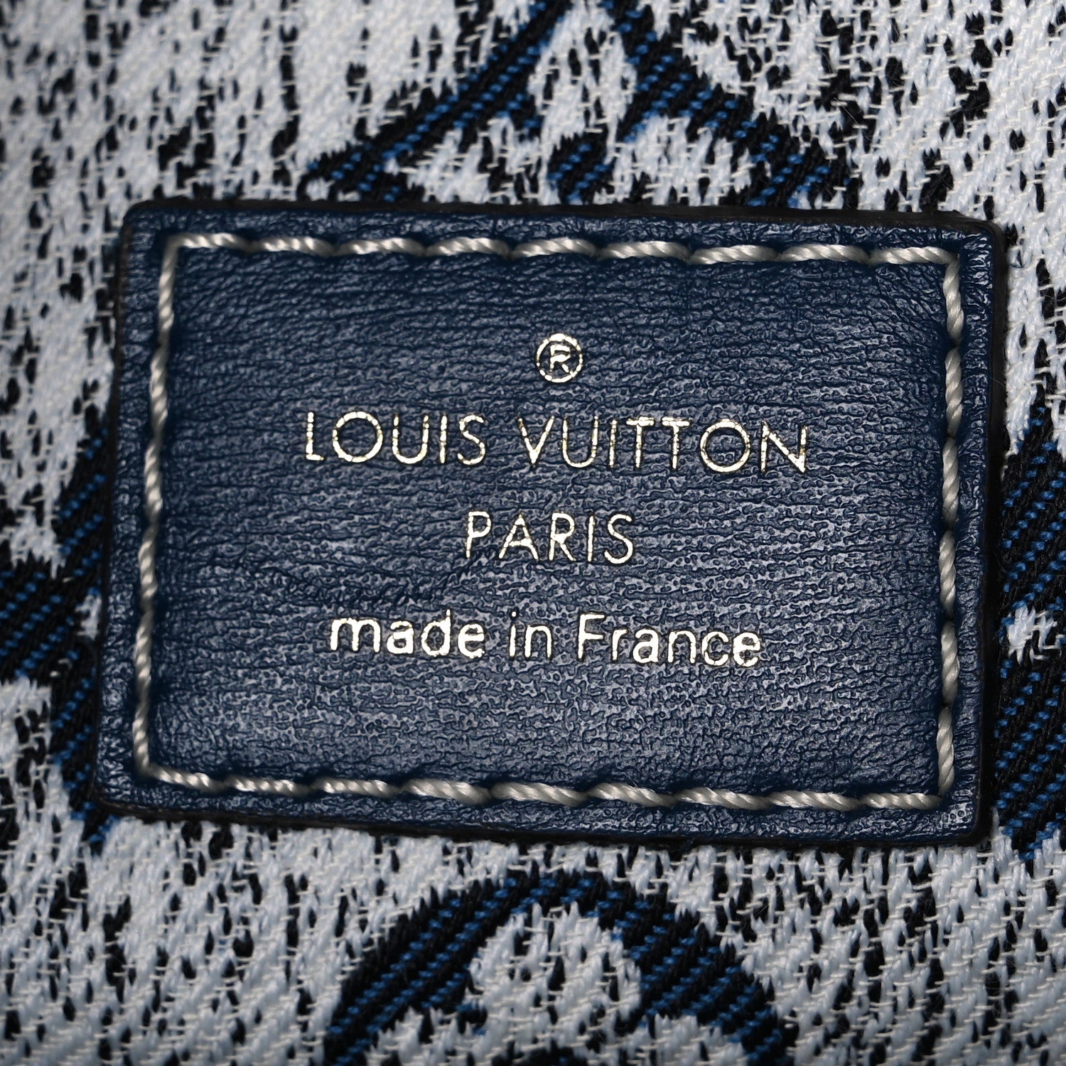 Louis Vuitton Monogram Jacquard Denim Onthego MM Bleu 6 of 9