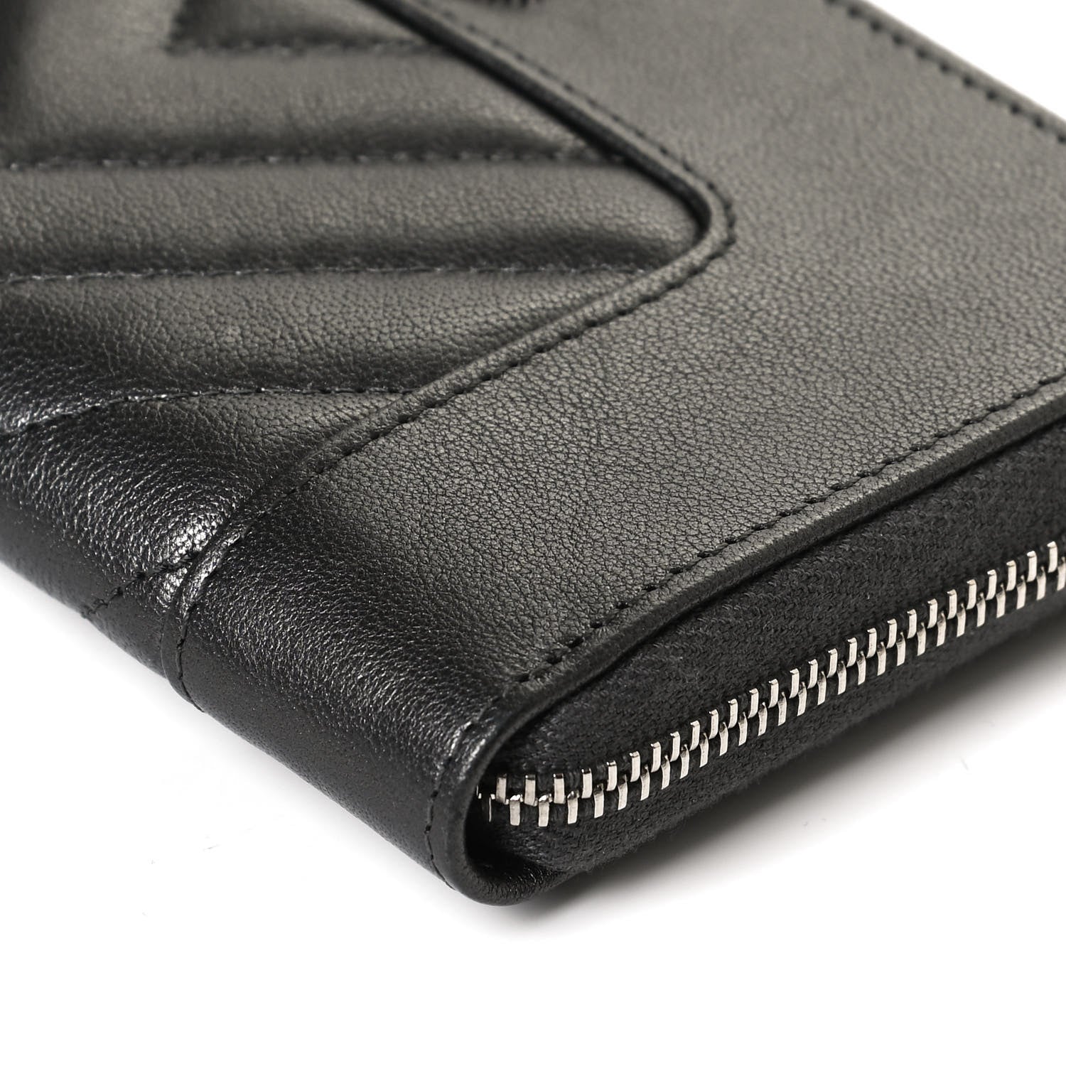 Chanel Sheepskin Chevron Quilted Mademoiselle Vintage Zip Around Wallet Grey 10 of 12