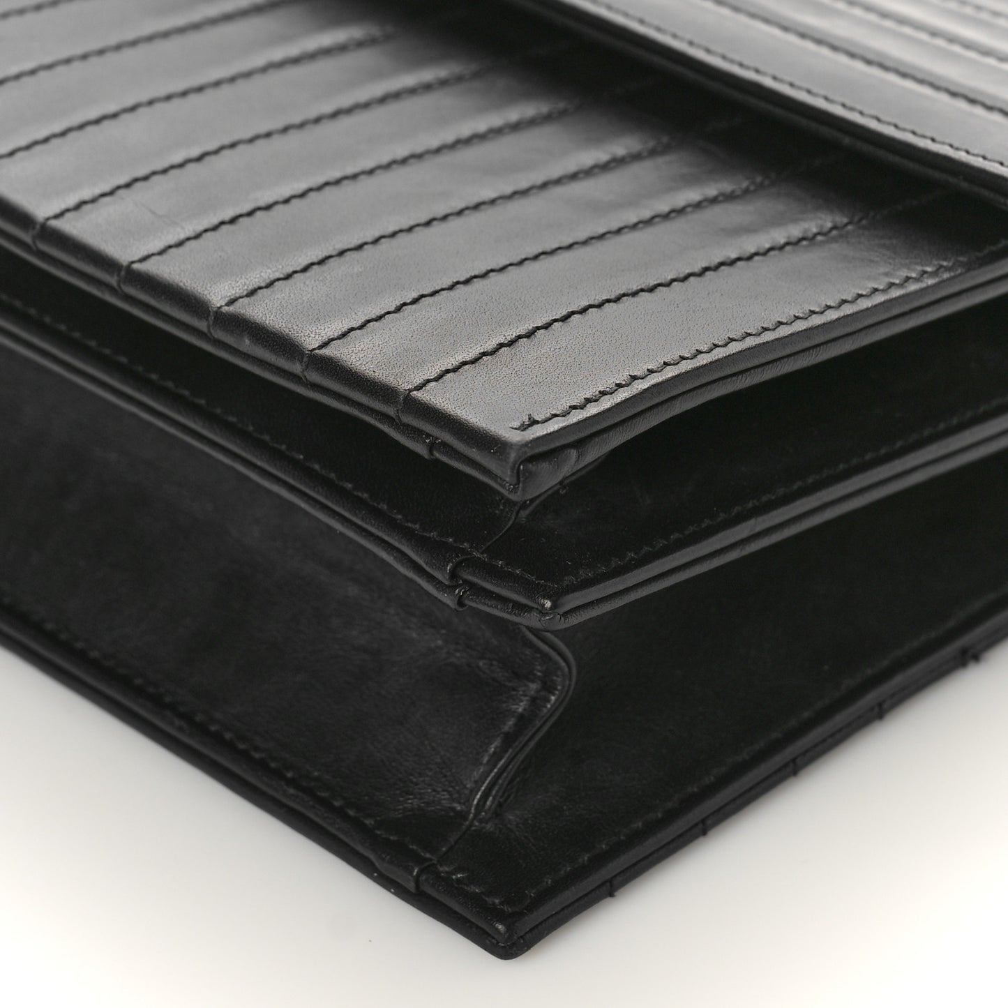 Calfskin Matelasse Victoire Chain Wallet Black