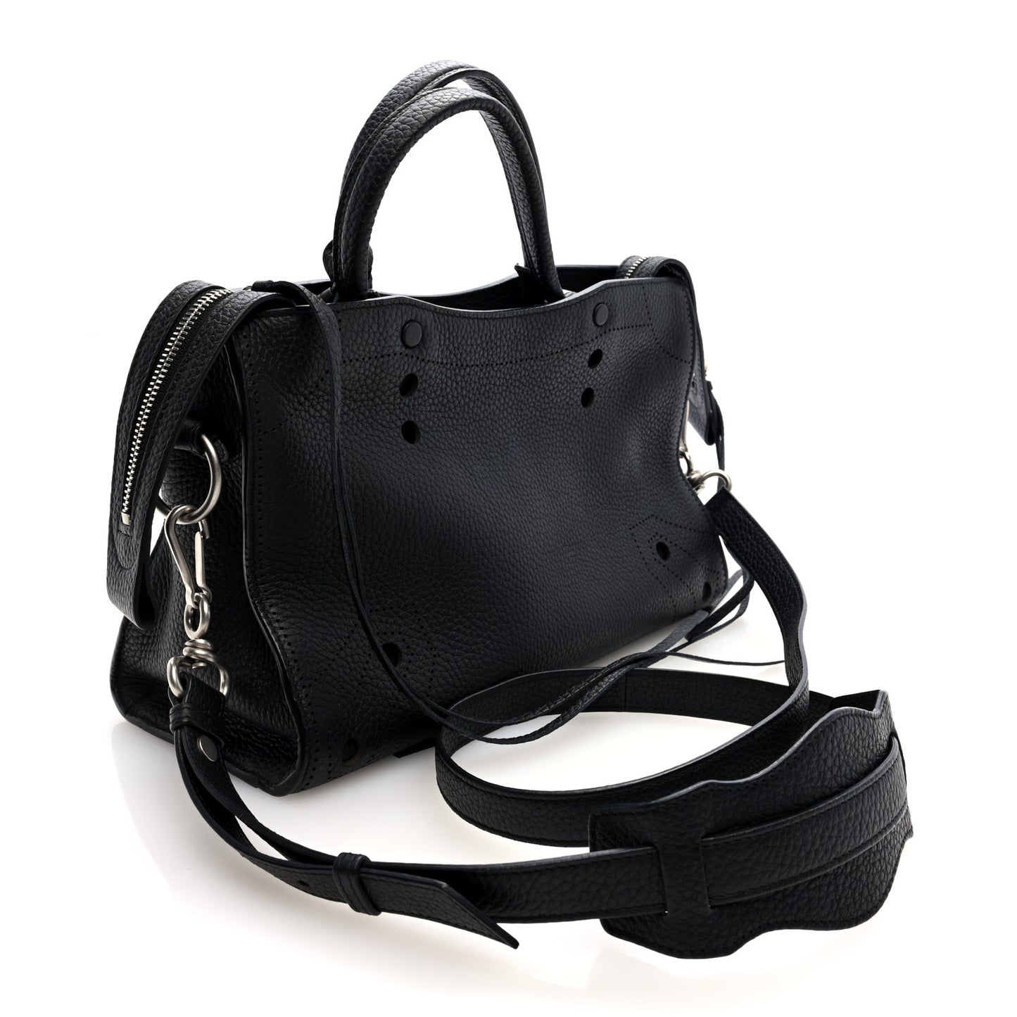 Veau Grana Perforated Blackout Hardware S City Black