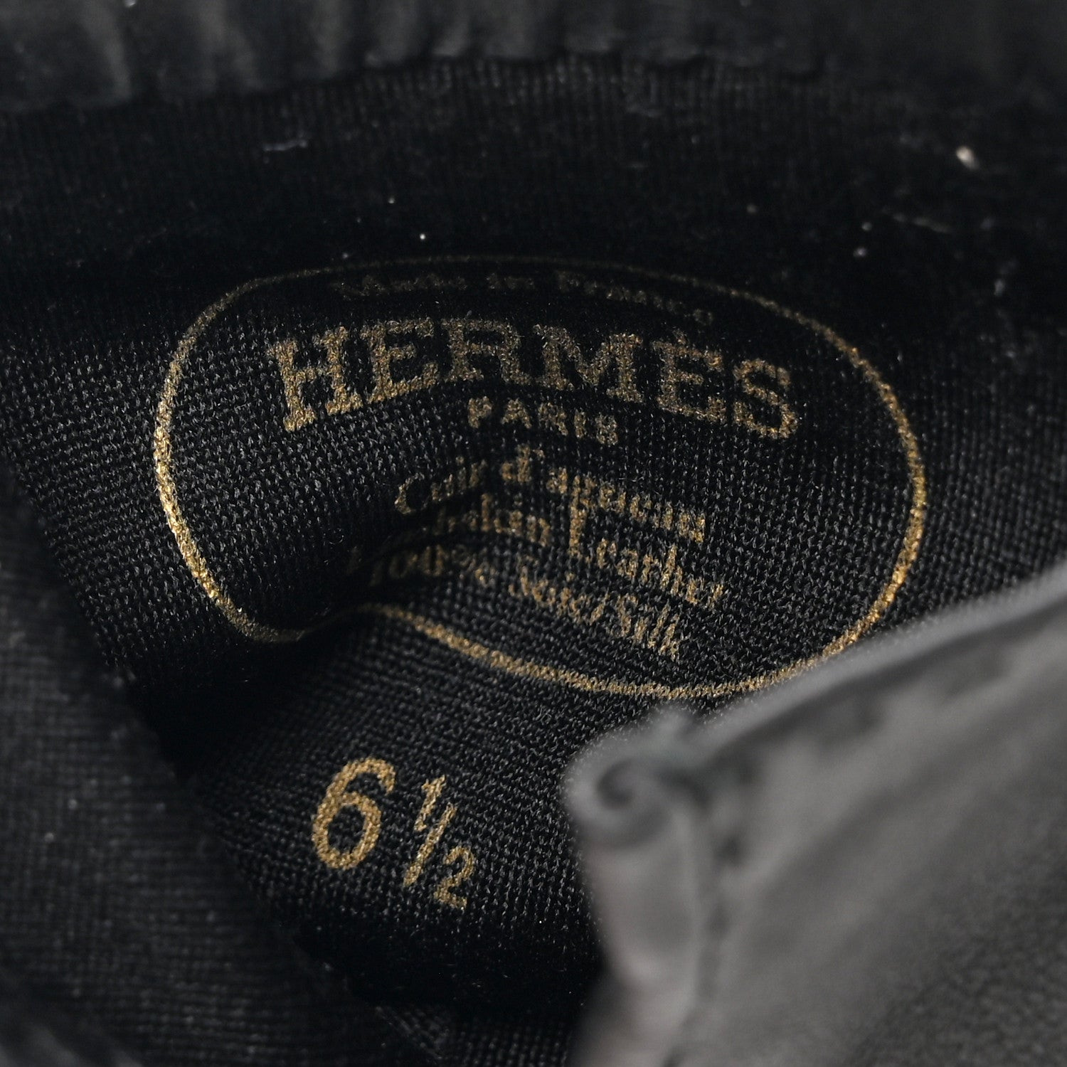 Hermes Lambskin Soya Kelly Lock Gloves 6.5 Black 3 of 4