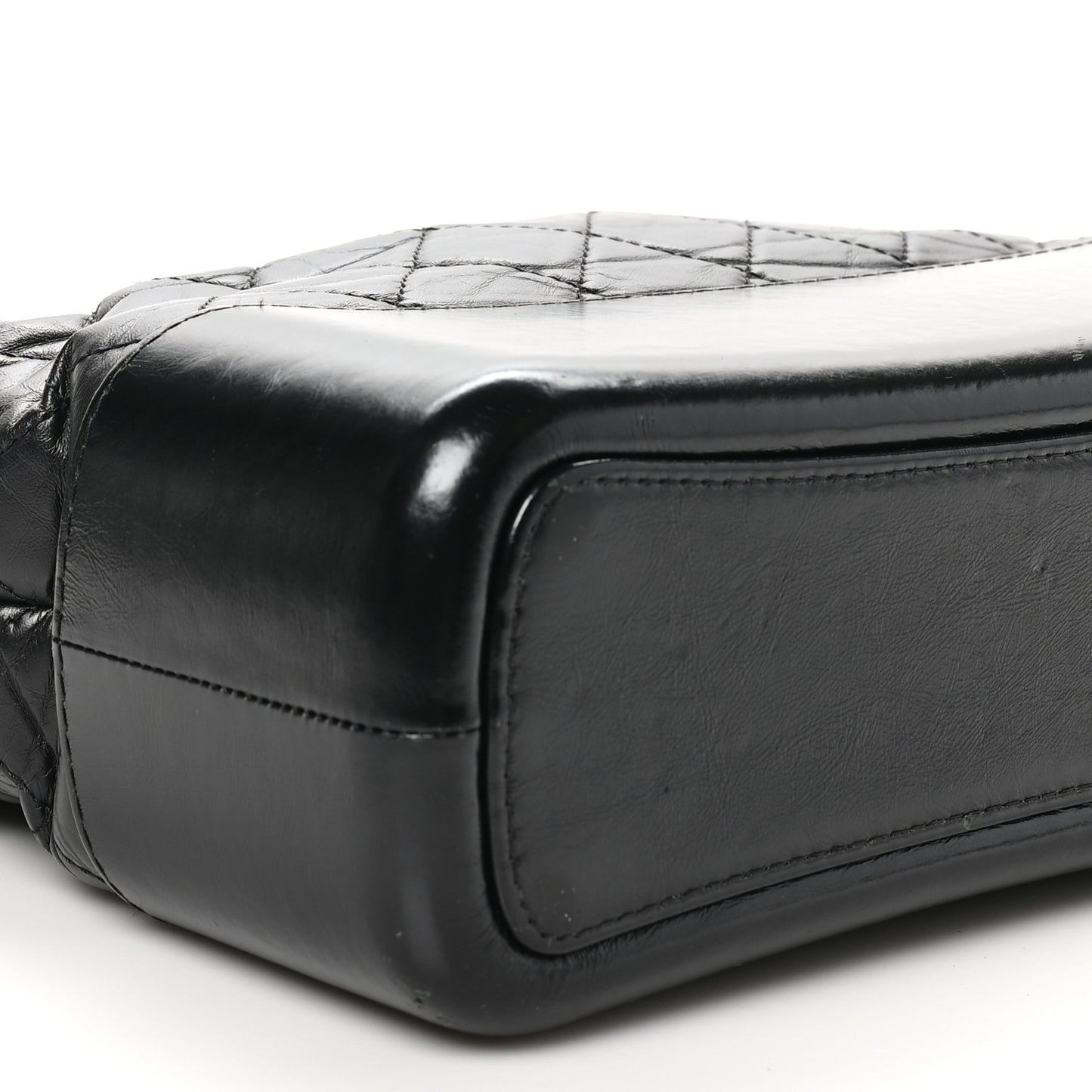 Aged Calfskin Quilted Medium Gabrielle Hobo Black