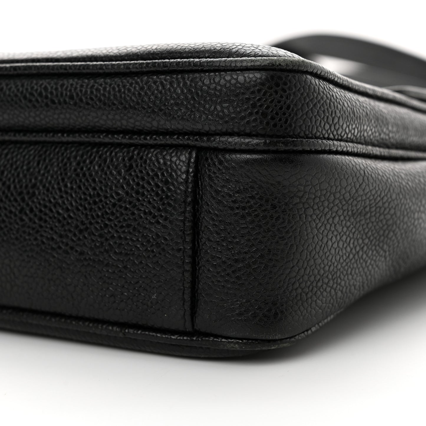 Caviar Flap Shoulder Bag Black