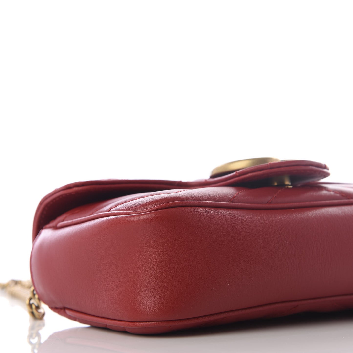 Calfskin Matelasse Super Mini GG Marmont Shoulder Bag Hibiscus Red