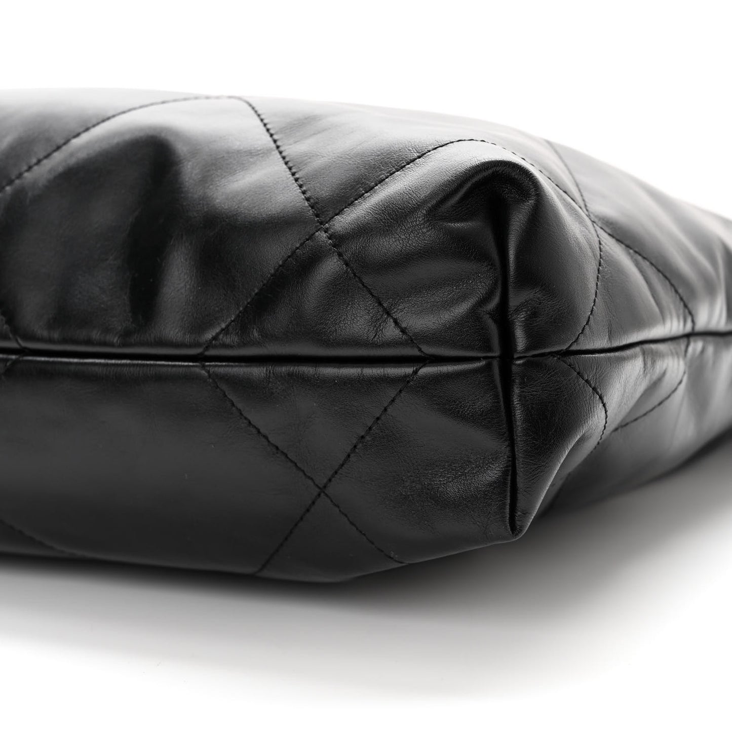 Shiny Calfskin Quilted Small Chanel 22 Black