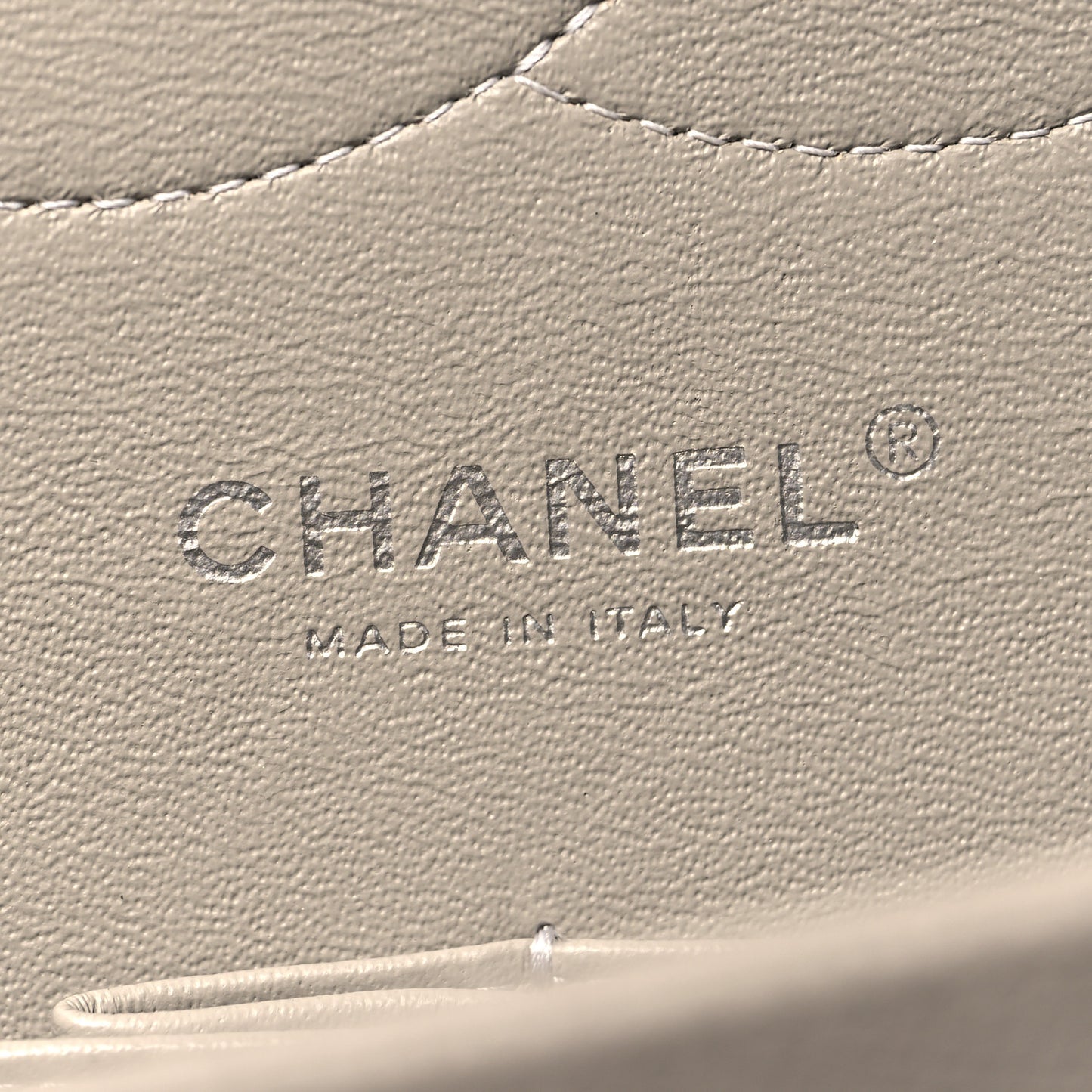 Iridescent Caviar Quilted Jumbo Double Flap Grey