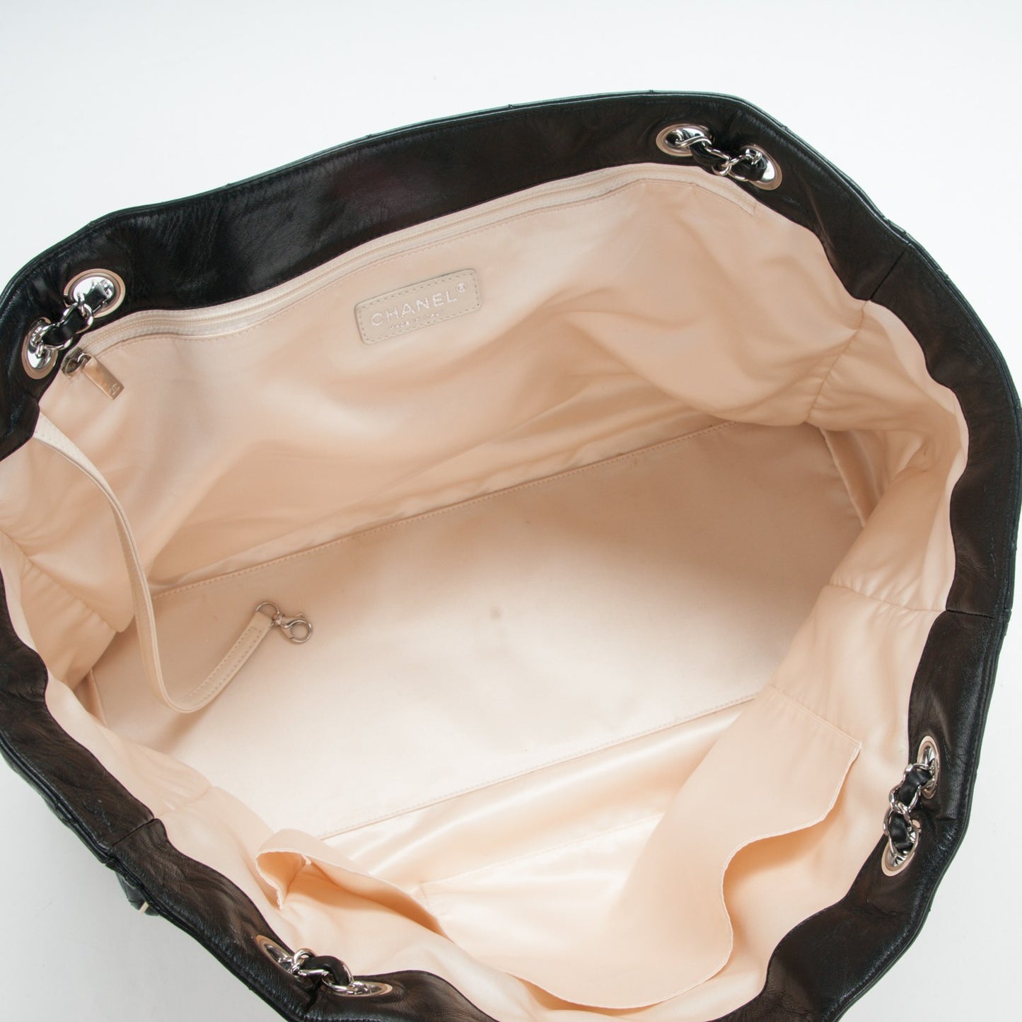 Lambskin Quilted East West Large Tote Black