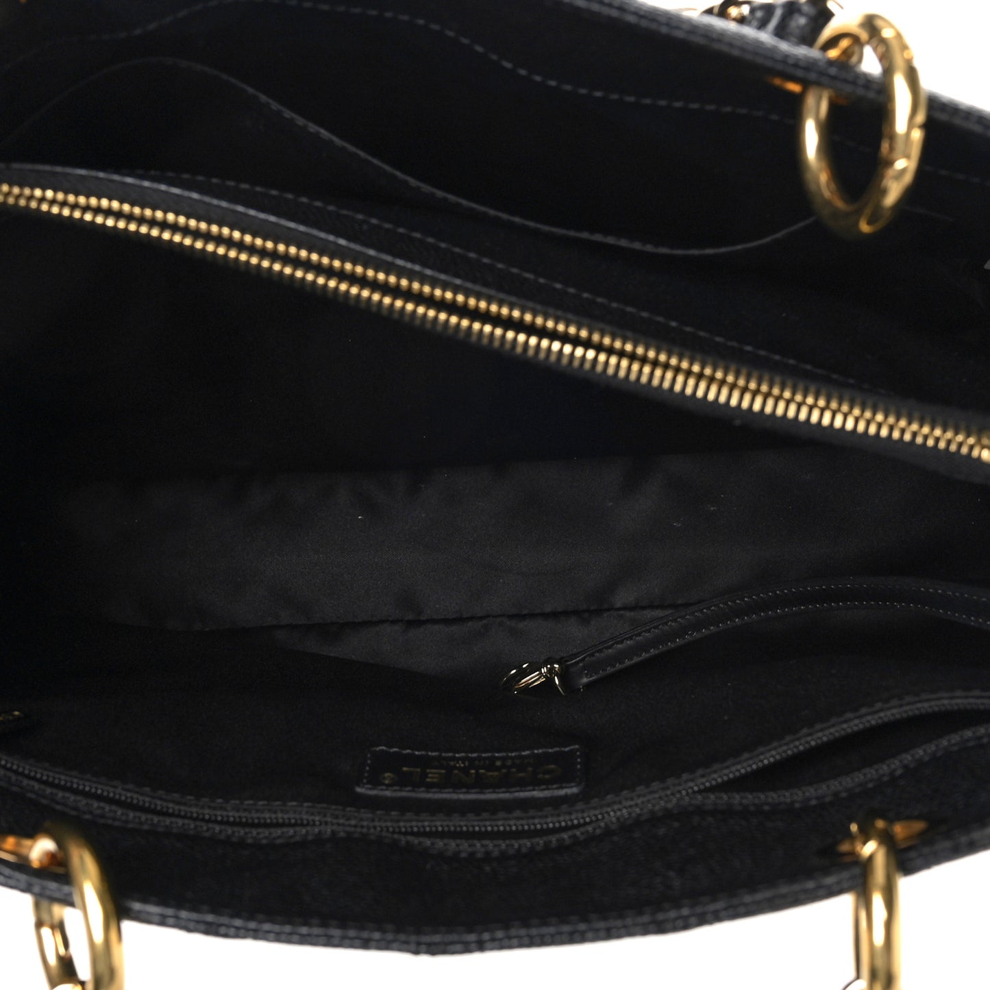 Caviar Quilted Grand Shopping Tote GST Black
