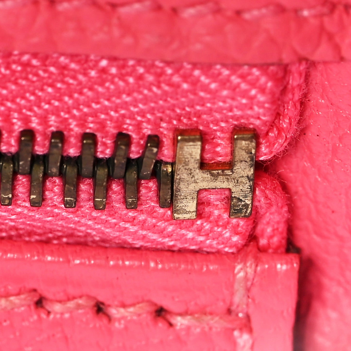 Togo Kelly Retourne 32 Rose Lipstick