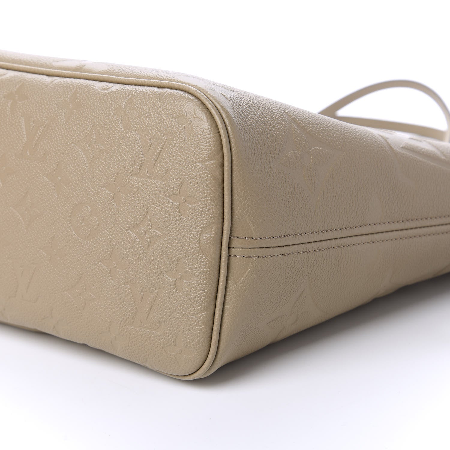 Louis Vuitton Empreinte Monogram Giant Neverfull MM Tourterelle 7 of 10