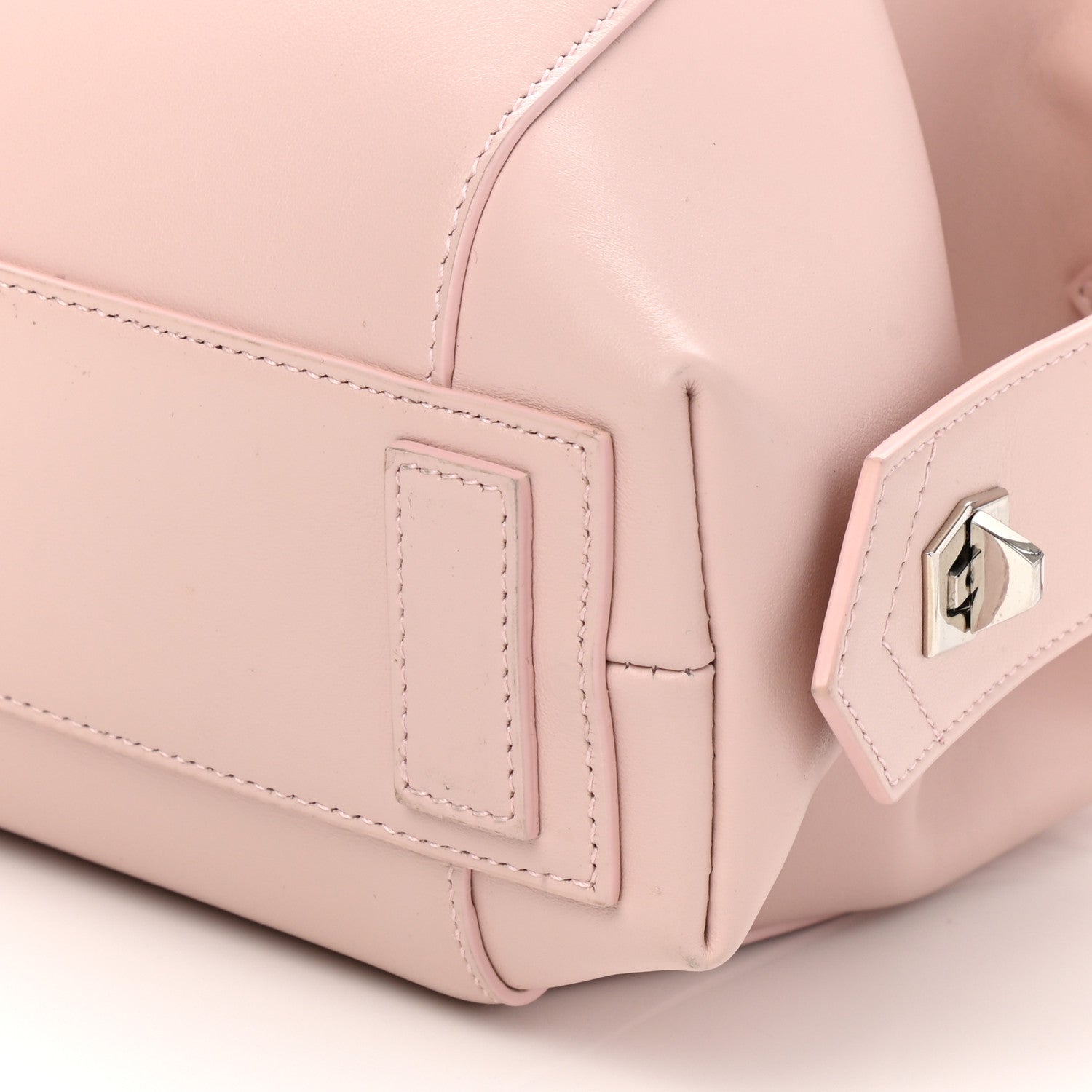 Givenchy Soft Calfskin Small Antigona Blush Pink 3 of 9