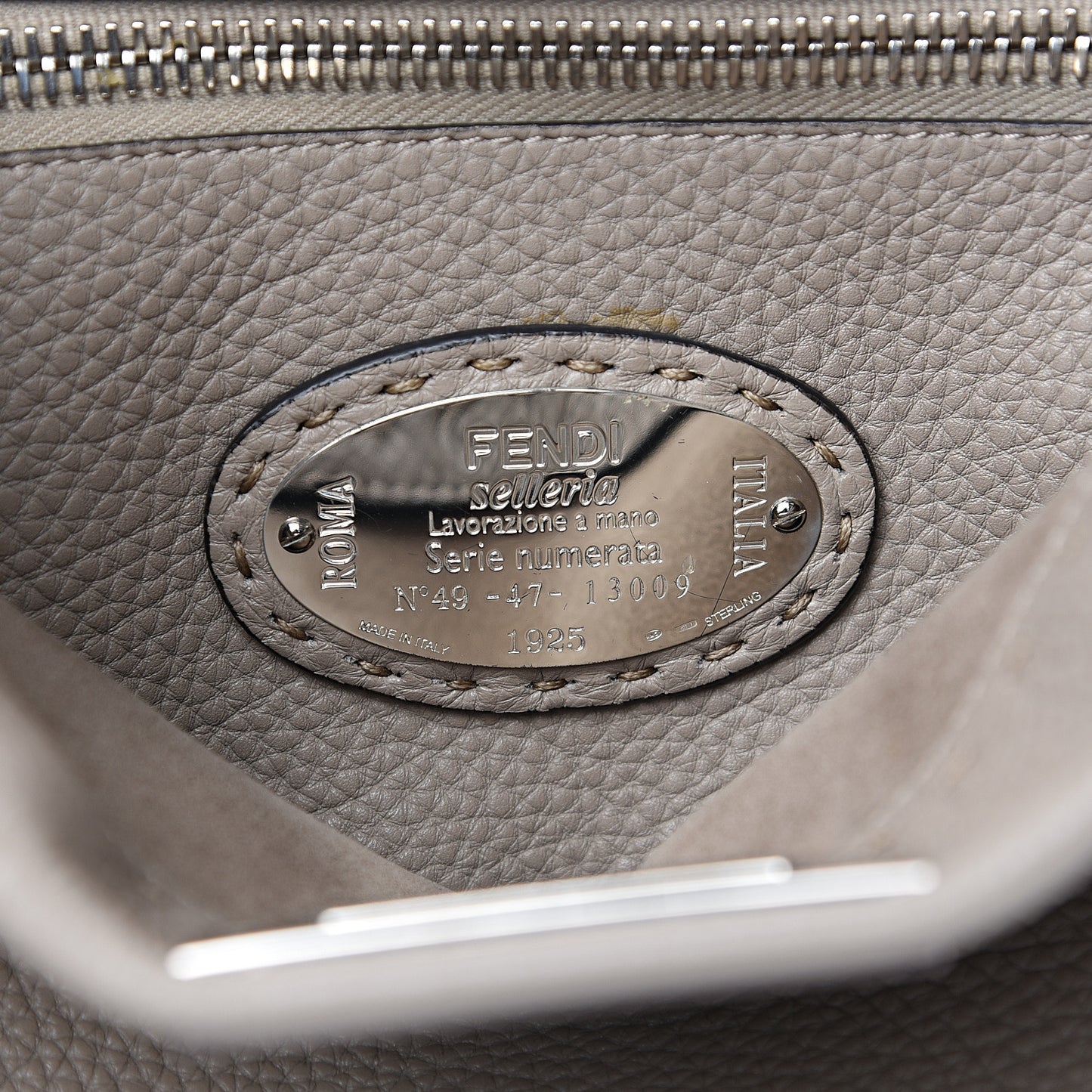 Cuoio Romano Selleria Medium Peekaboo Iconic Satchel Corda