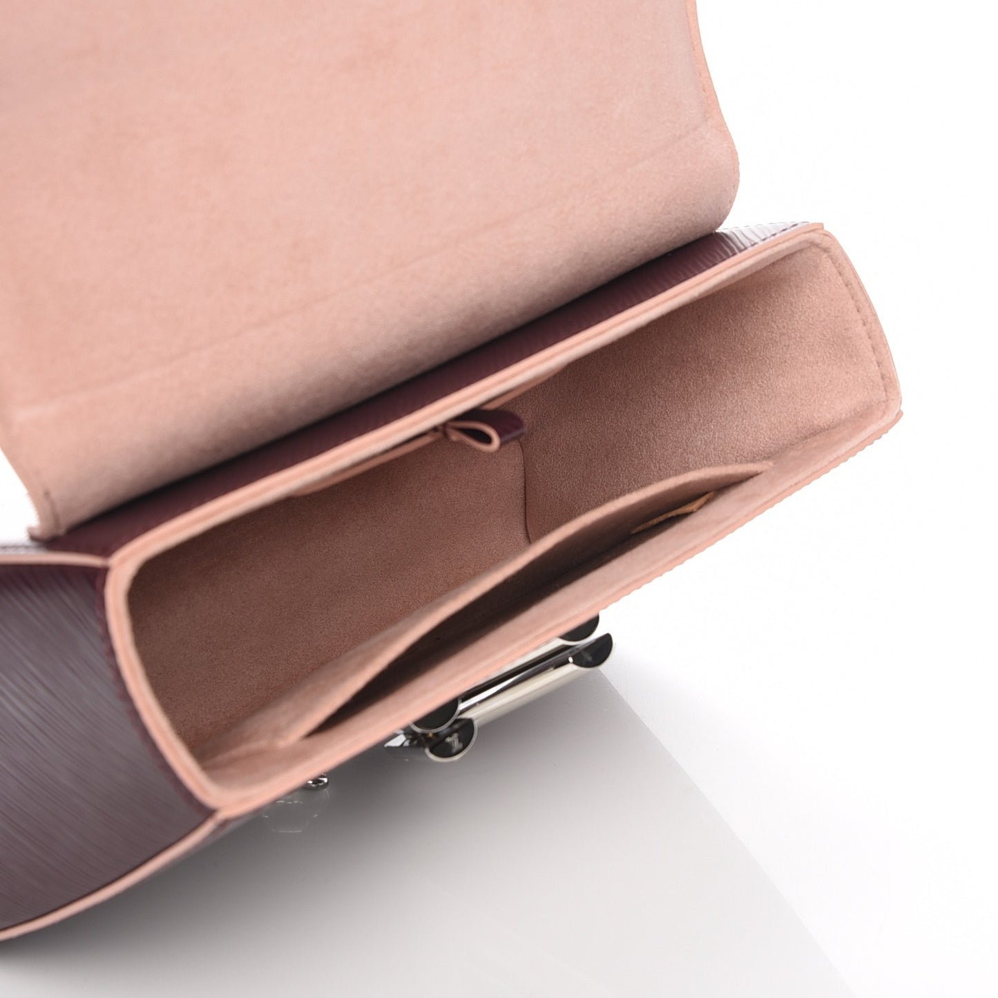 Epi Twist Shoulder Bag MM Prune Rose Poudre