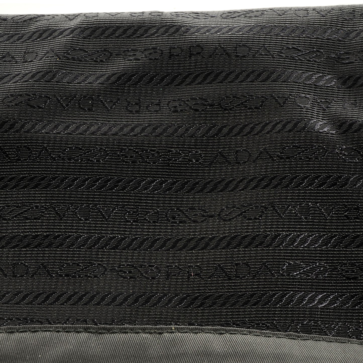 Nylon Vela Messenger Black