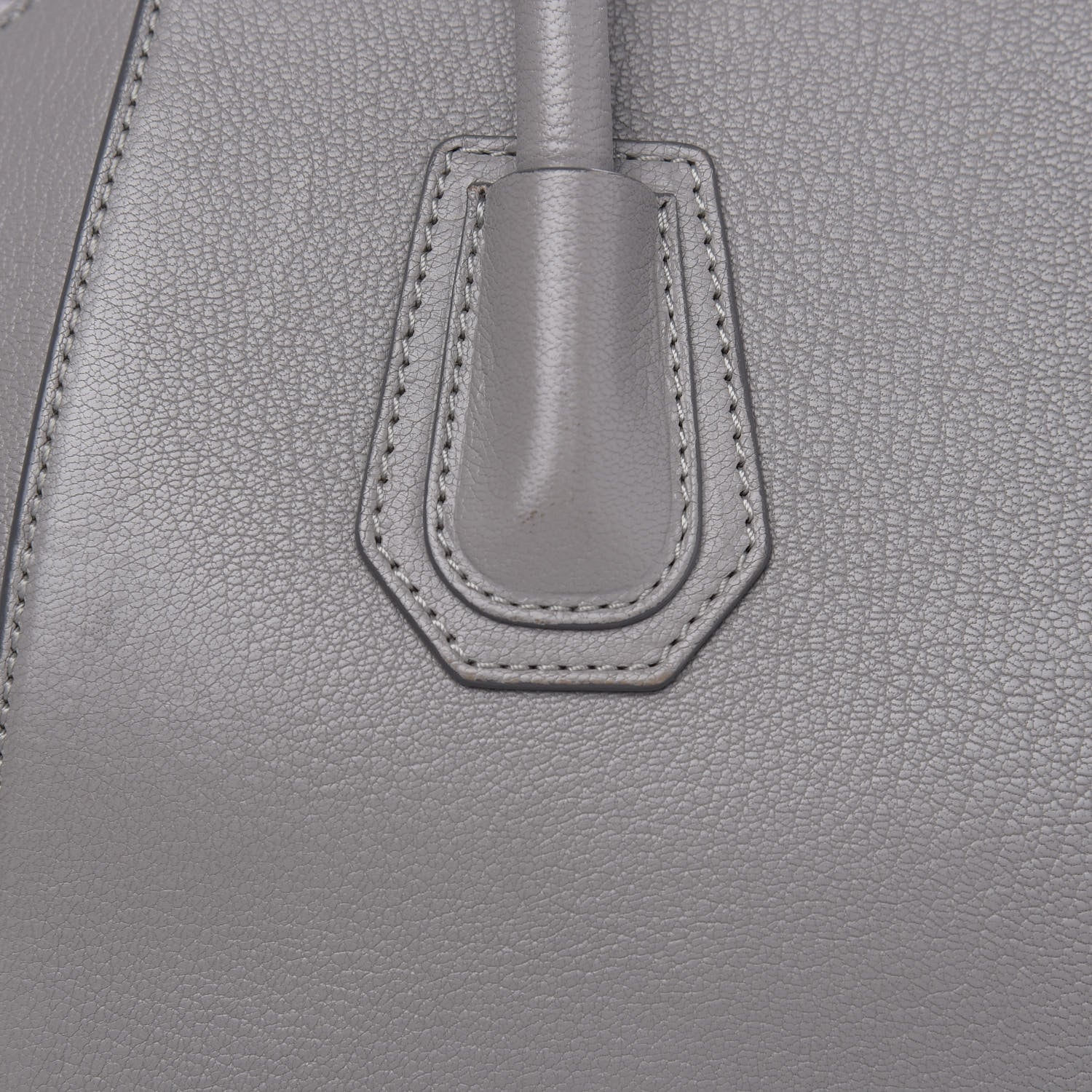 Givenchy Sugar Goatskin Small Antigona Pearl Grey 10 of 15