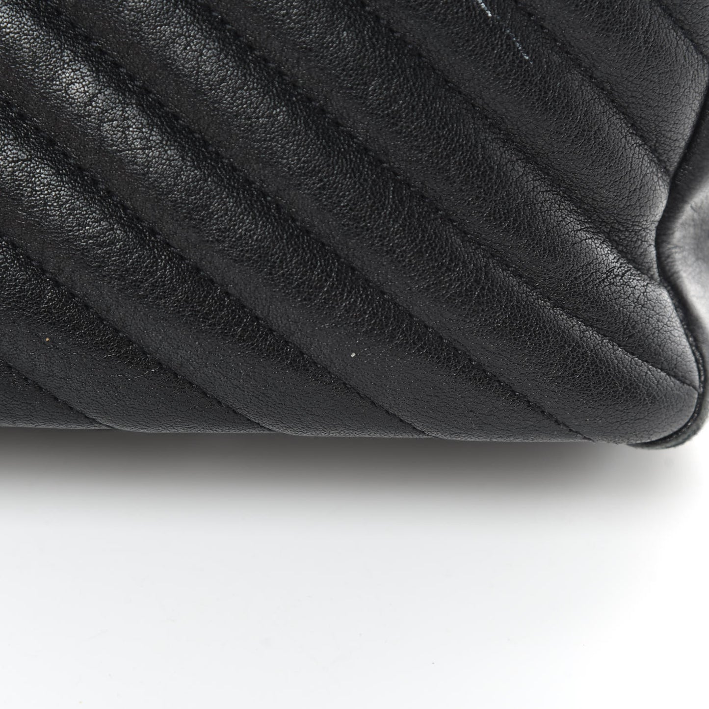 Sheepskin Matelasse Chevron Monogram Medium College Bag Black
