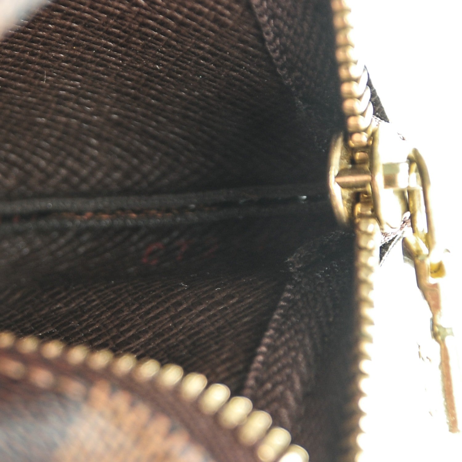 Louis Vuitton Damier Ebene Key Pouch 7 of 7