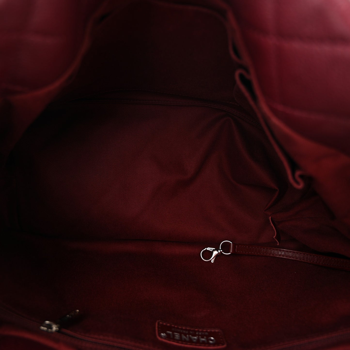 Caviar Quilted Large Timeless CC Soft Tote Dark Red