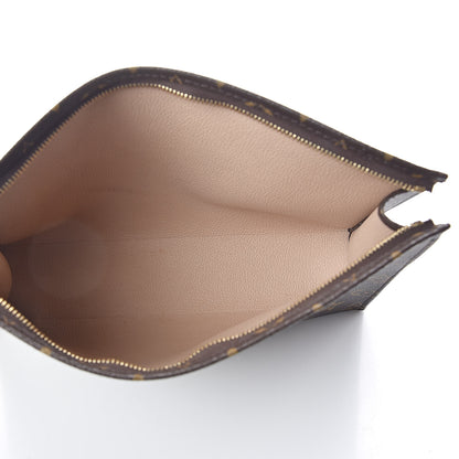 Louis Vuitton Monogram Toiletry Pouch 26 6 of 9