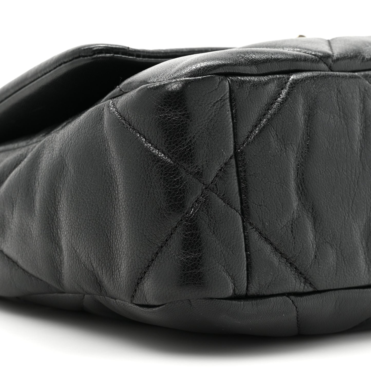 Goatskin Quilted Medium Chanel 19 Flap Black