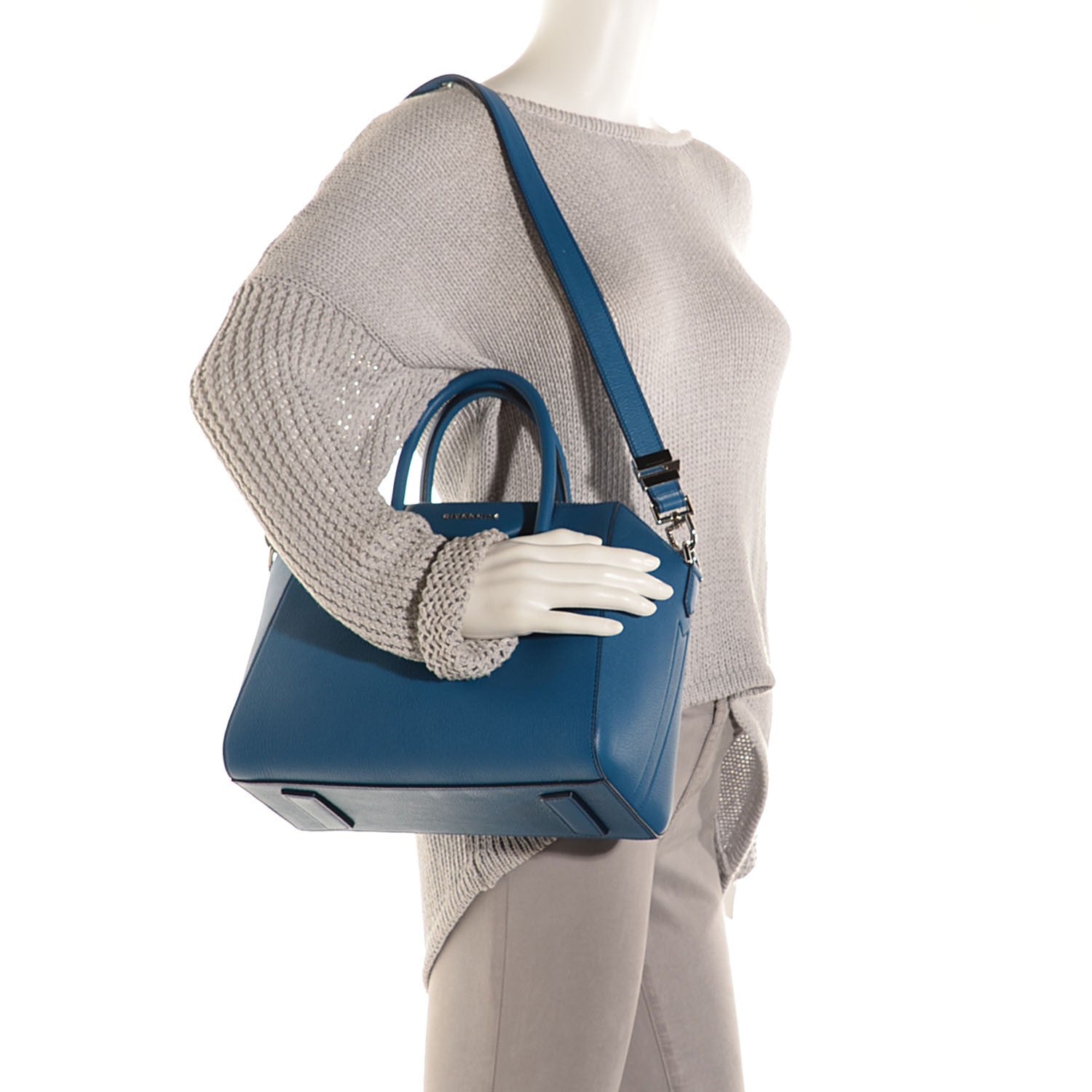 Givenchy Sugar Goatskin Small Antigona Dark Blue 2 of 11