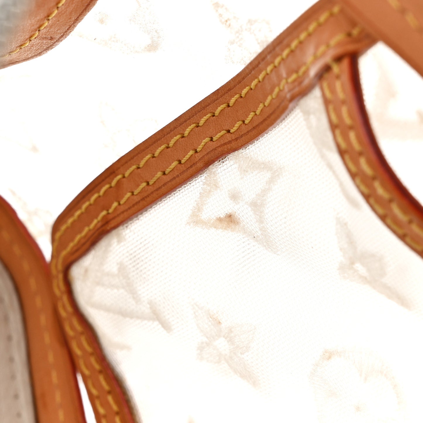 Monogram Transparence Transparent Lockit Clutch White