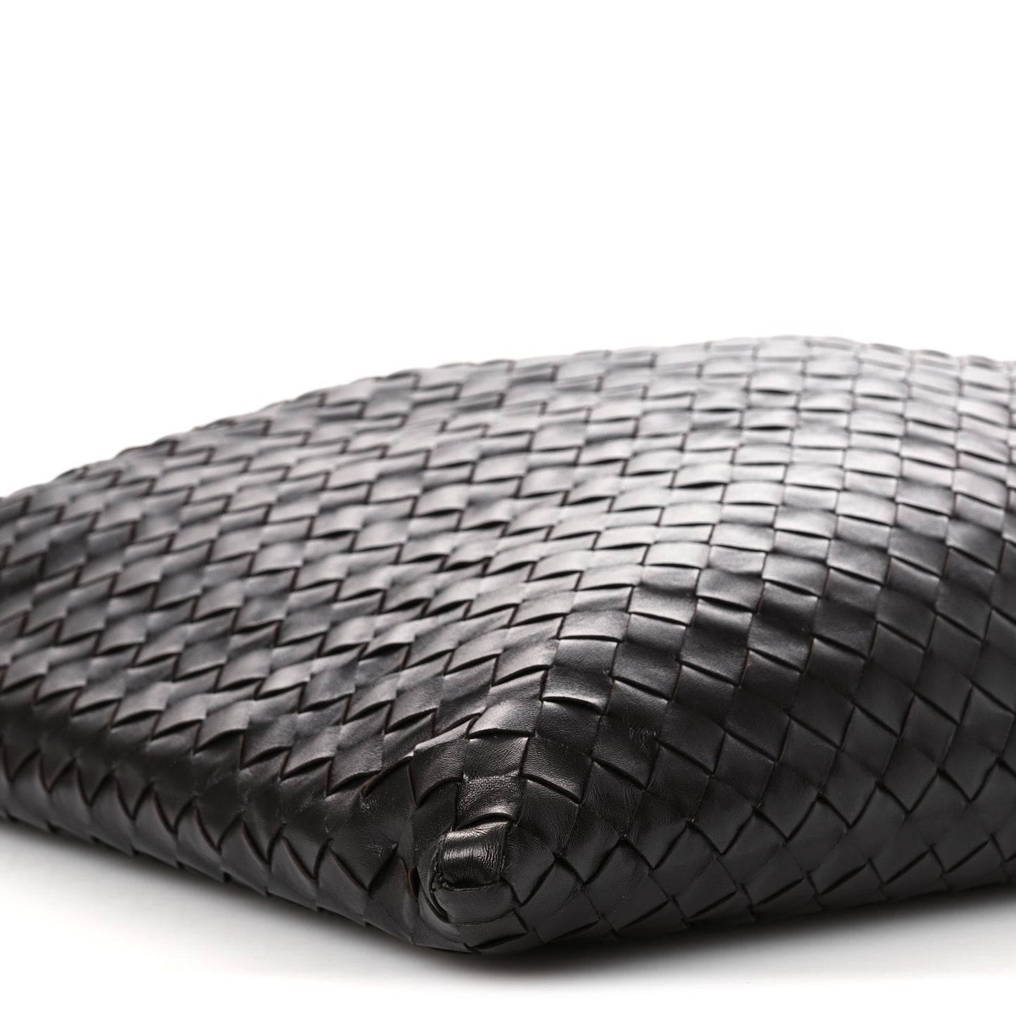Calfskin Intrecciato Large Hop Ebano