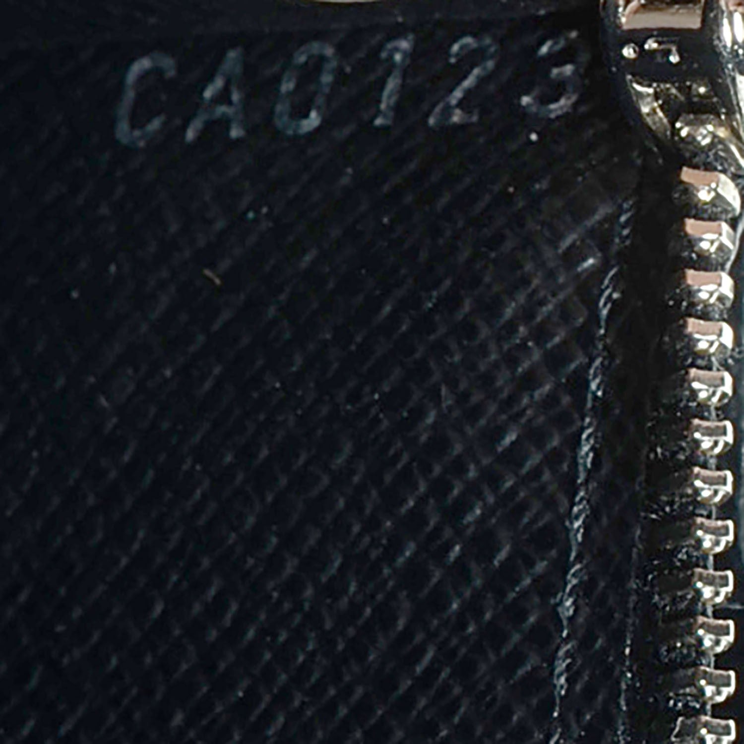 Louis Vuitton Epi Sarah Wallet Black 7 of 7