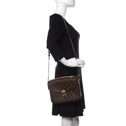 Louis Vuitton Monogram Pochette Metis 2 of 9