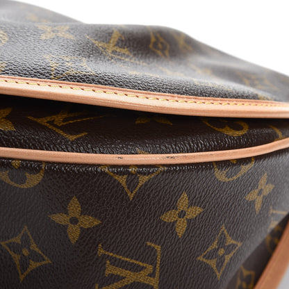 Louis Vuitton Monogram Menilmontant MM 10 of 13