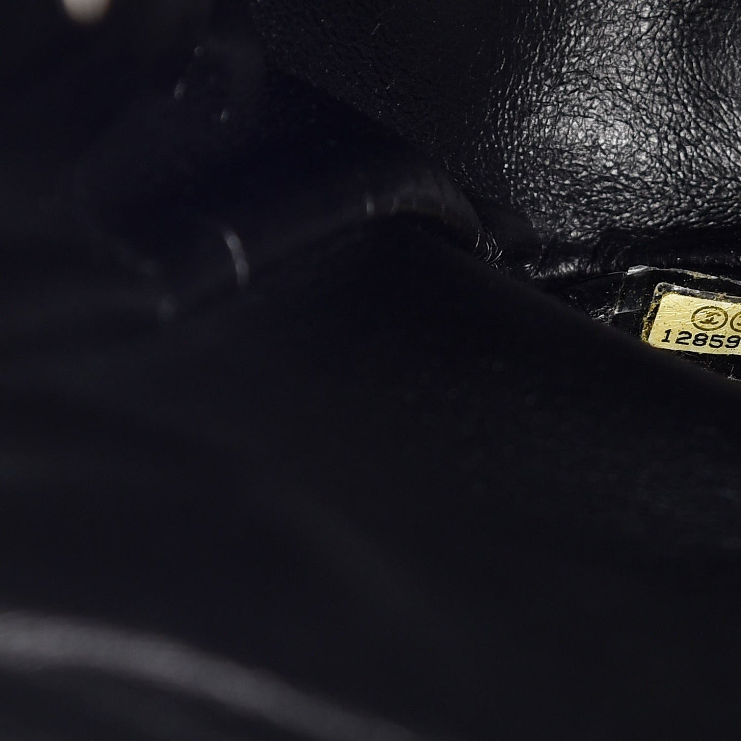 Washed Caviar Quilted Maxi Single Flap Black