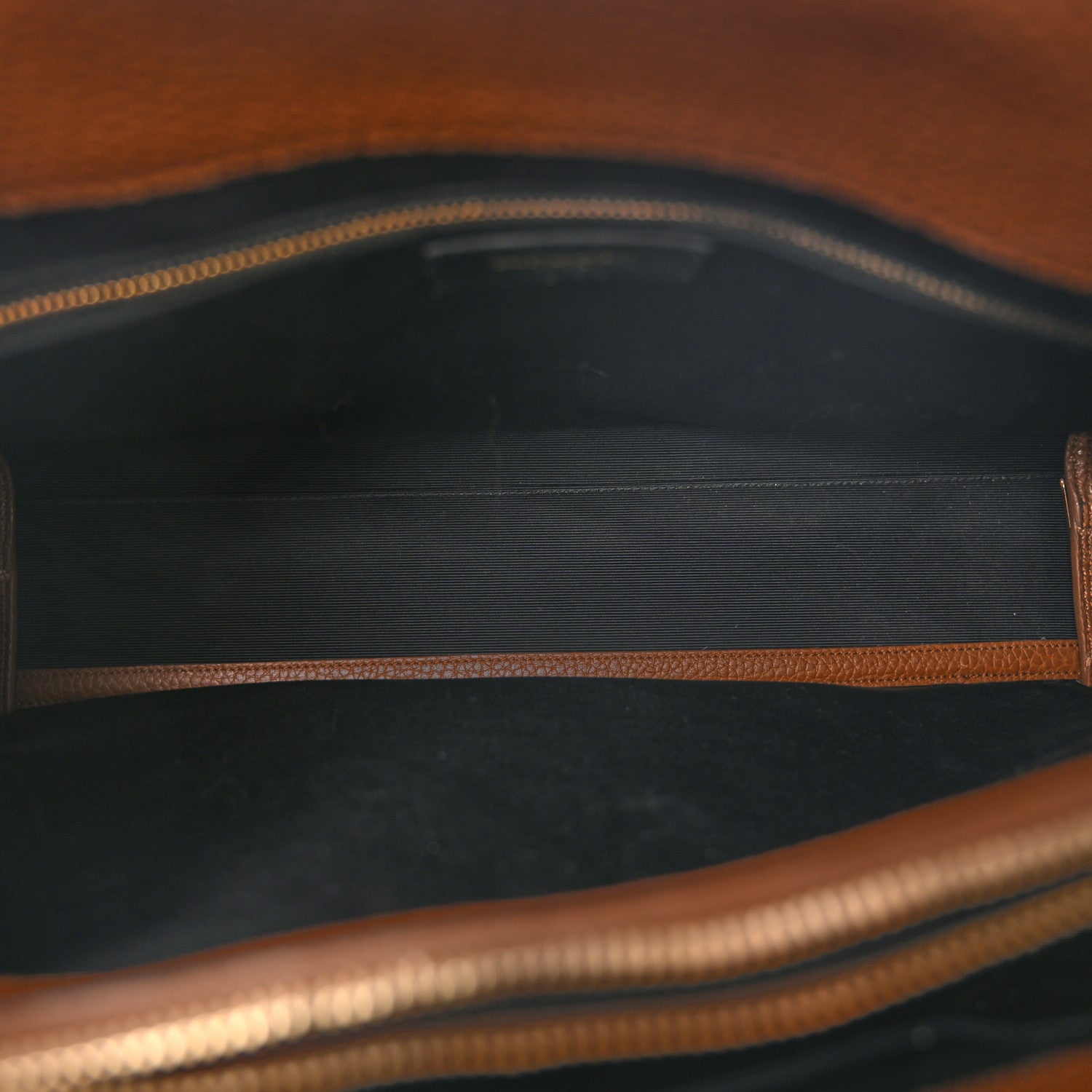 Saint Laurent Grained Calfskin Large Souple Sac De Jour Carryall Cinnamon 5 of 14