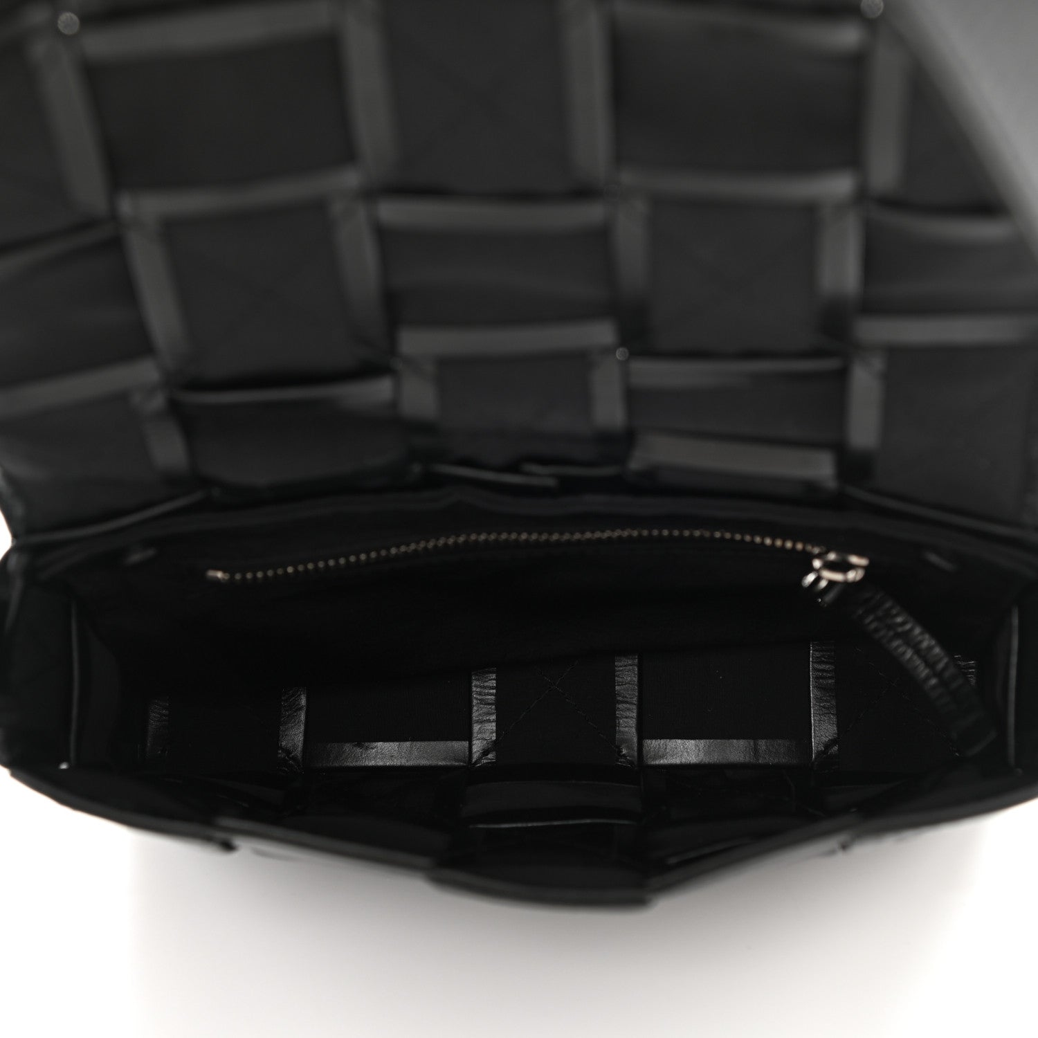 Bottega Veneta Paper Calfskin Maxi Intreccio Cassette Crossbody Bag Black 5 of 9