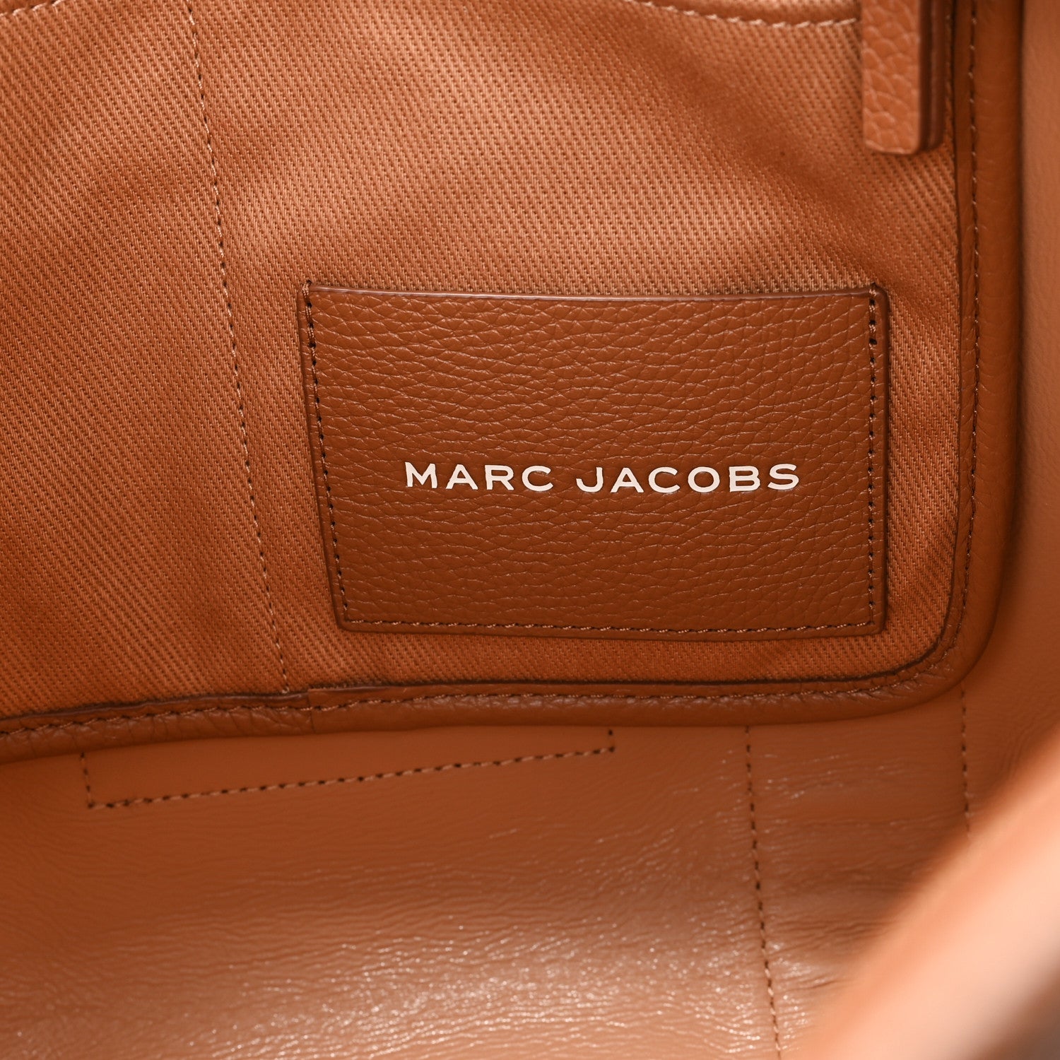 Marc Jacobs Grained Calfskin Large The Tote Bag Argan Oil 6 of 10