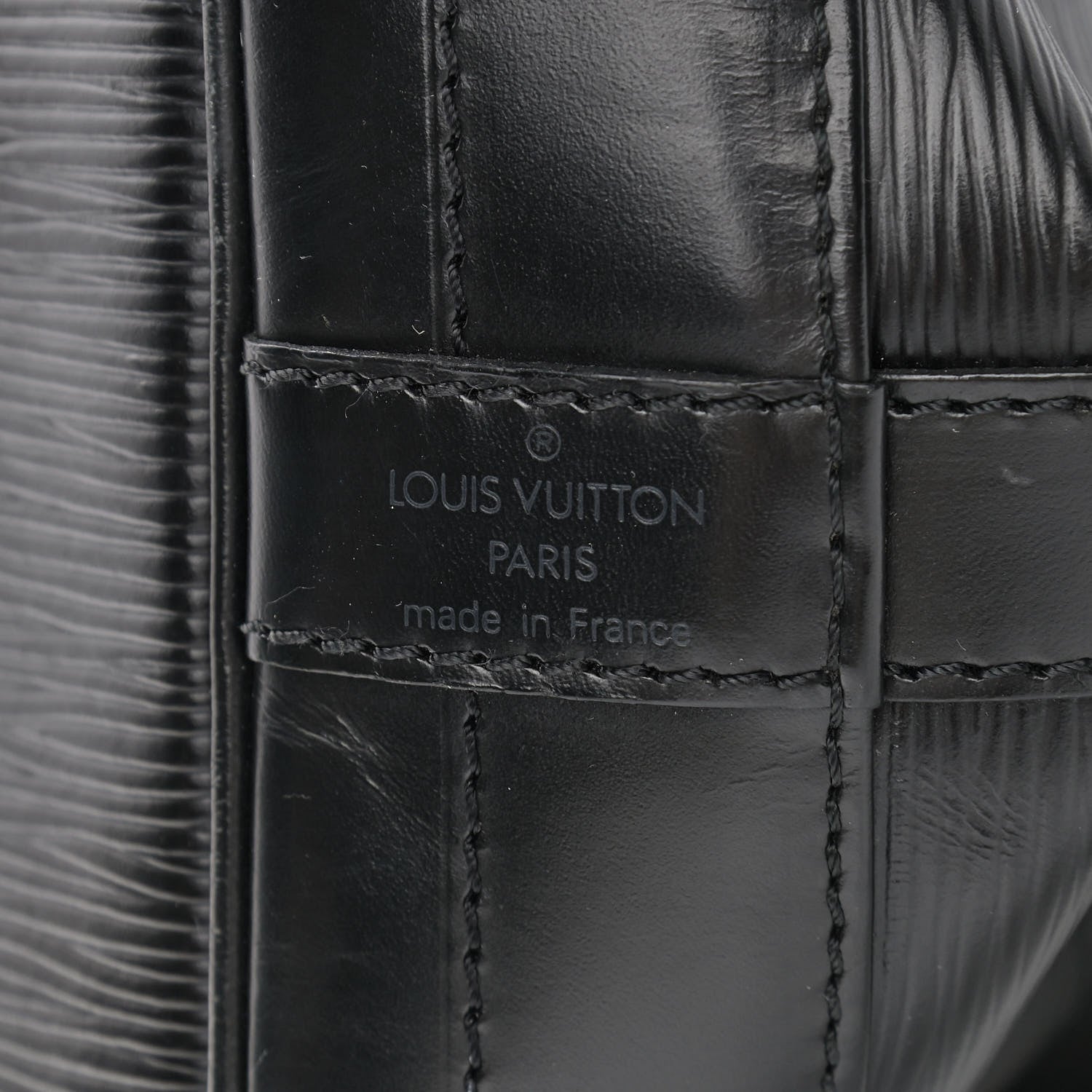 Louis Vuitton Epi Noe Black 6 of 17