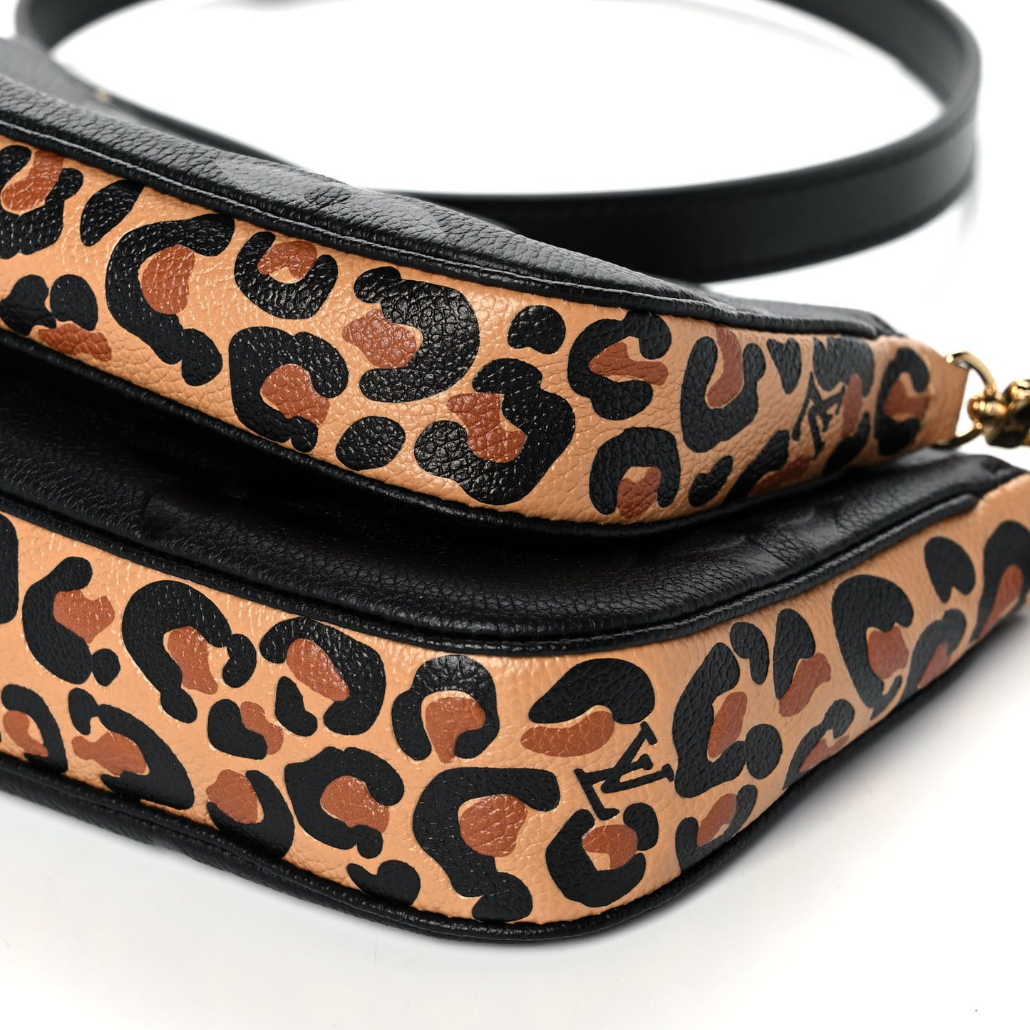 Empreinte Monogram Giant Wild At Heart Multi Pochette Accessories Black