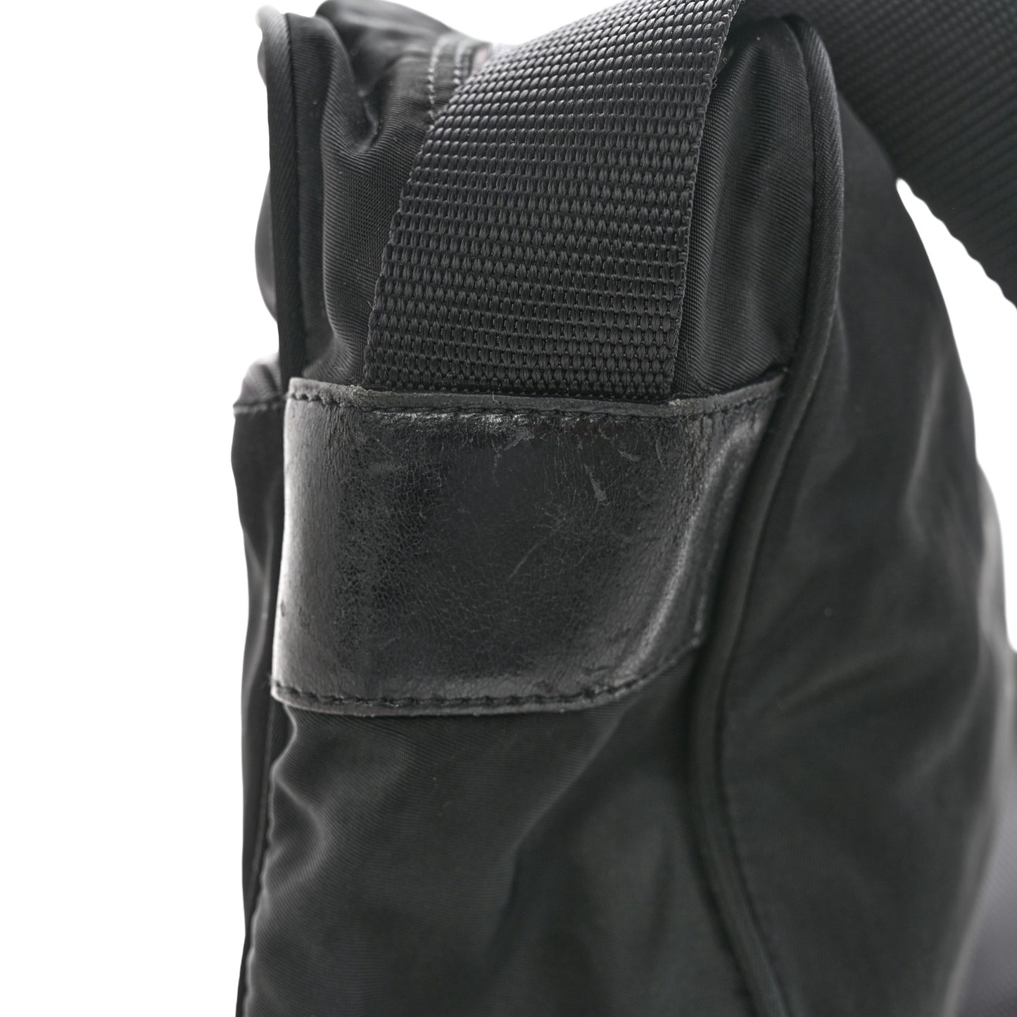 Nylon Vela Messenger Bag Black