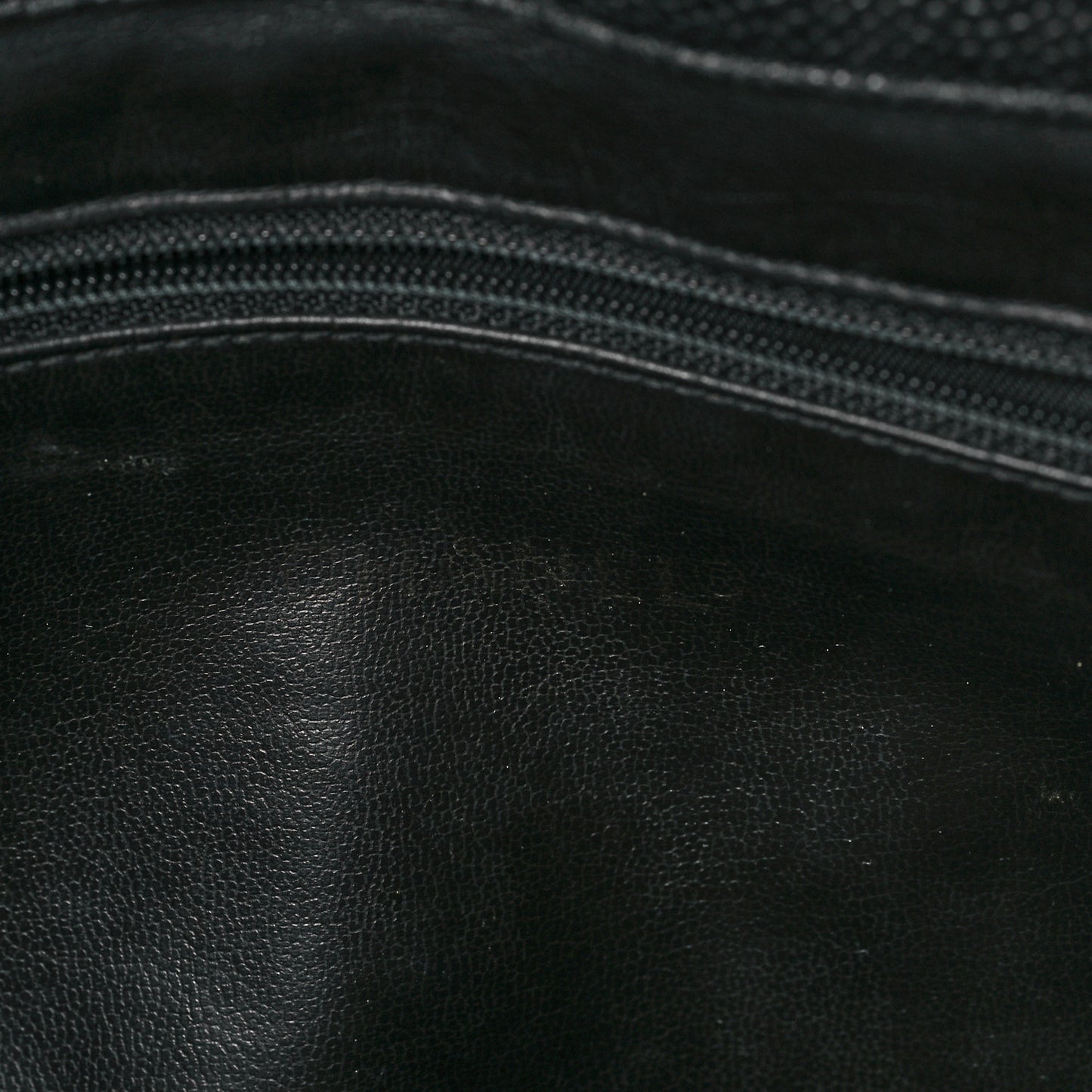 Caviar CC Timeless Tote Black