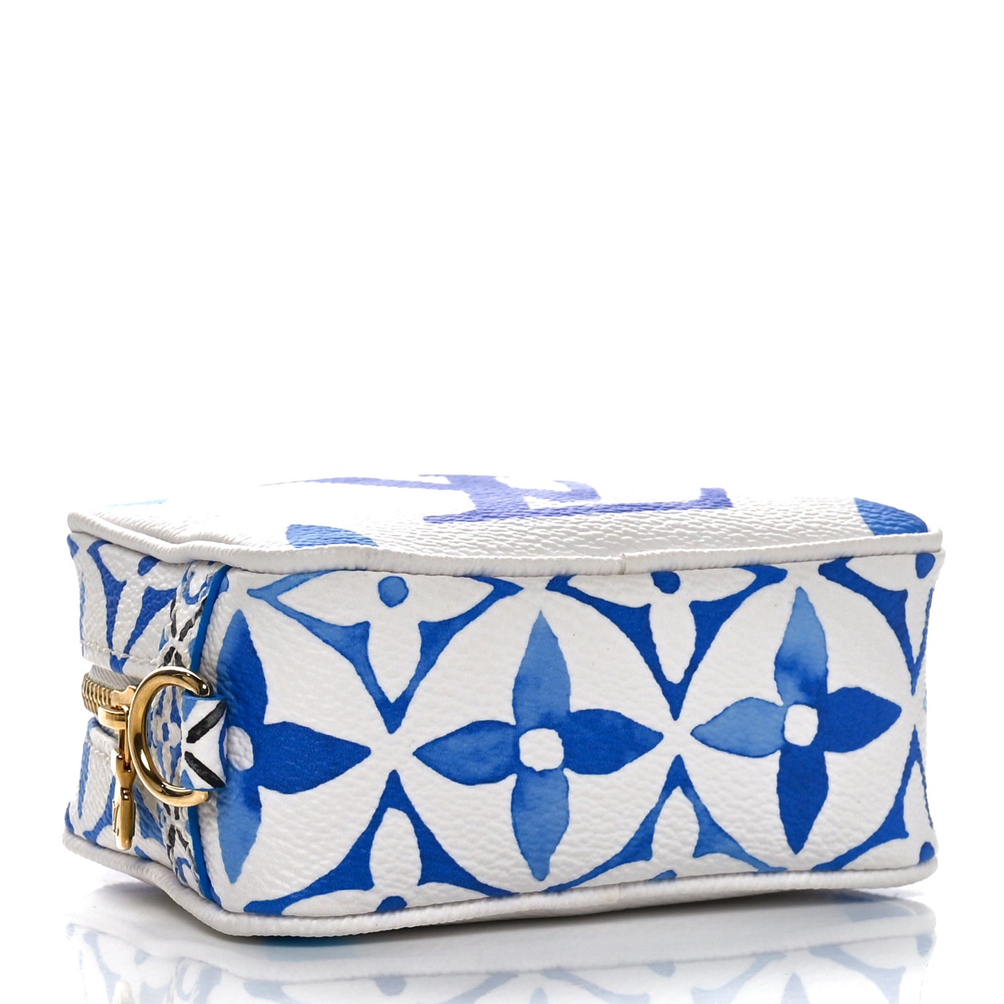 Monogram Giant Watercolor Wapity Case Blue