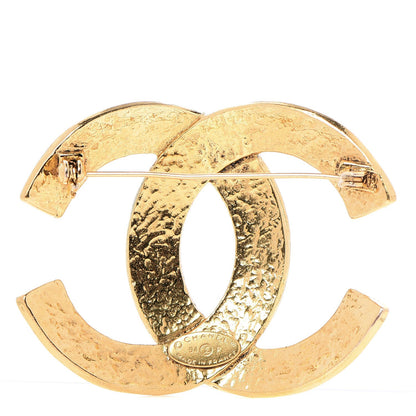 Chanel Hammered CC Large Brooch Gold 3 of 4
